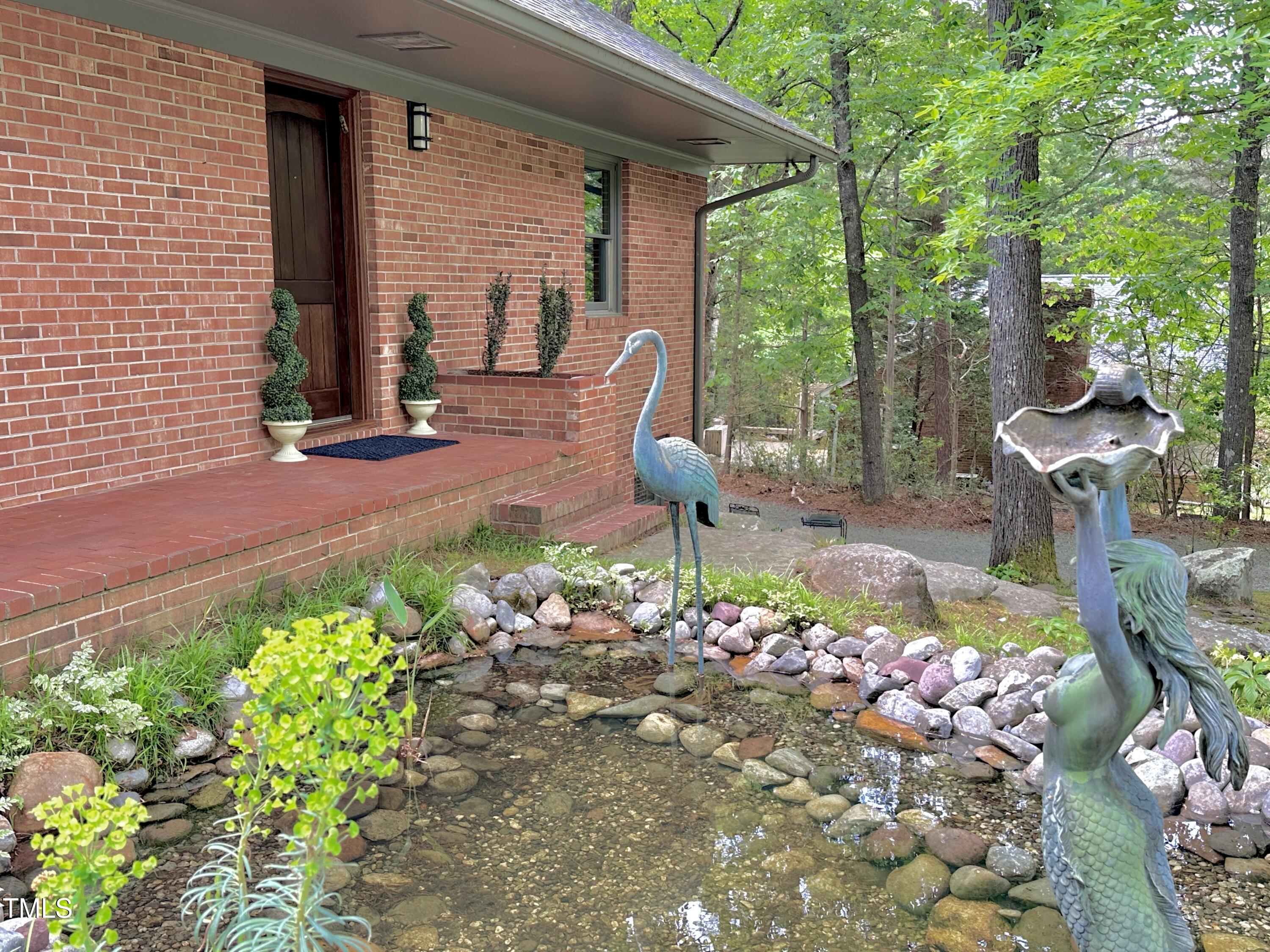 307 Clayton Road