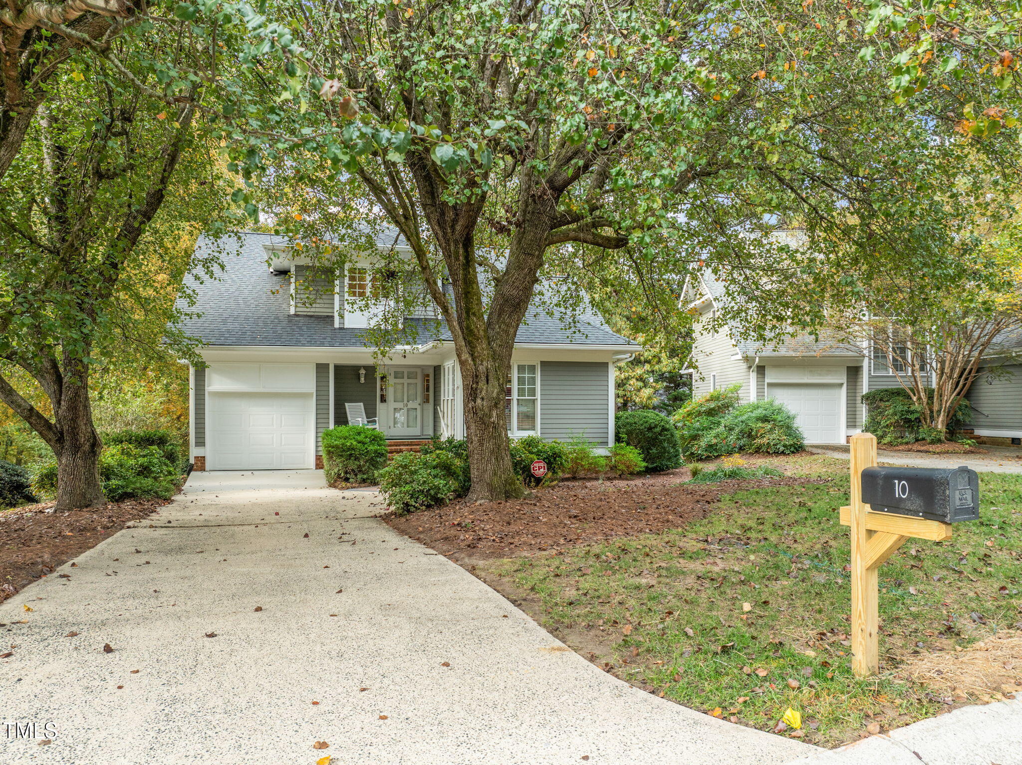 10 Marchmont Court