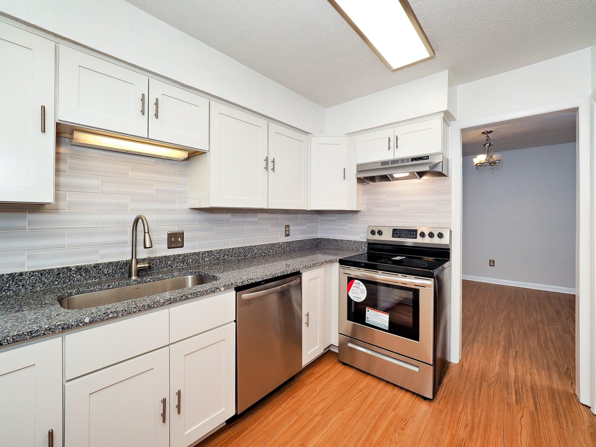 605 Oak Tree Drive # 605