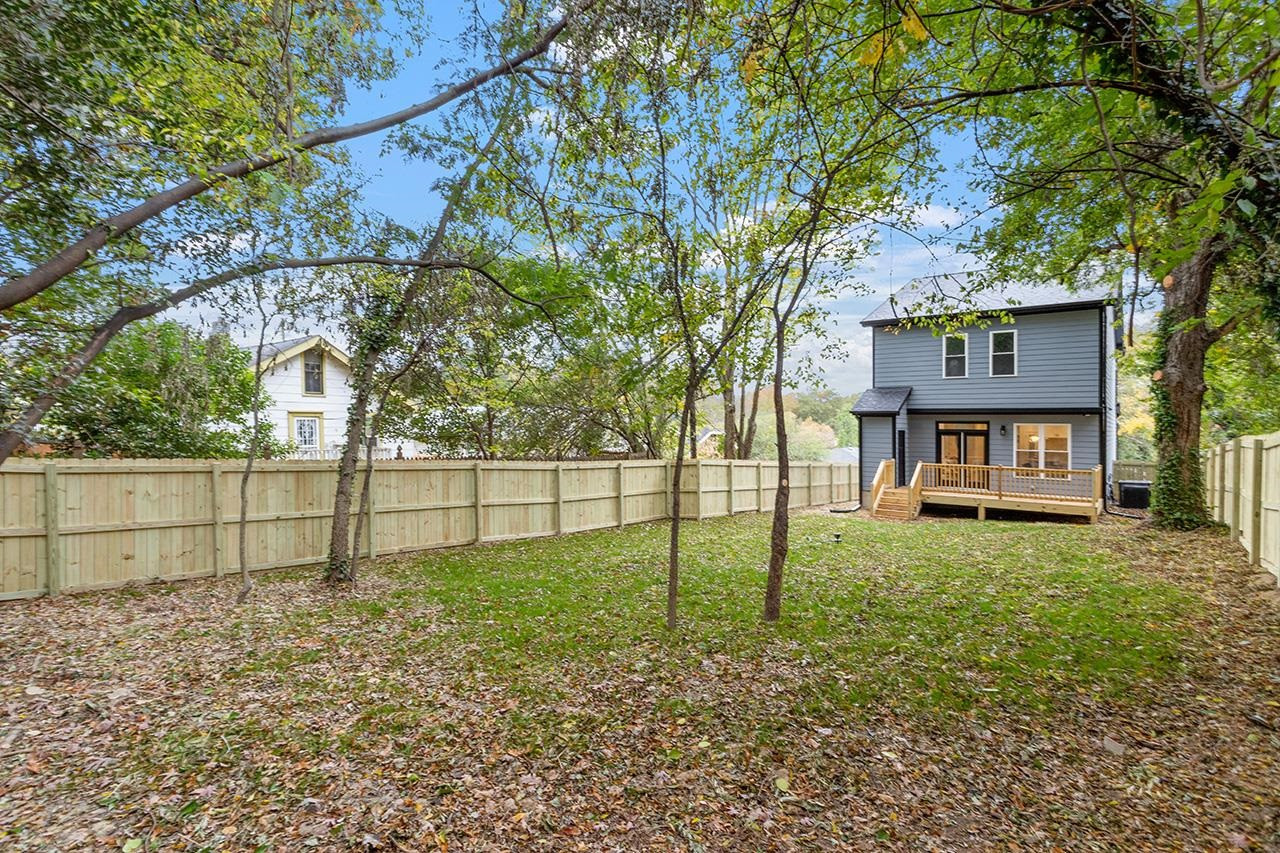 1009 Colfax Street