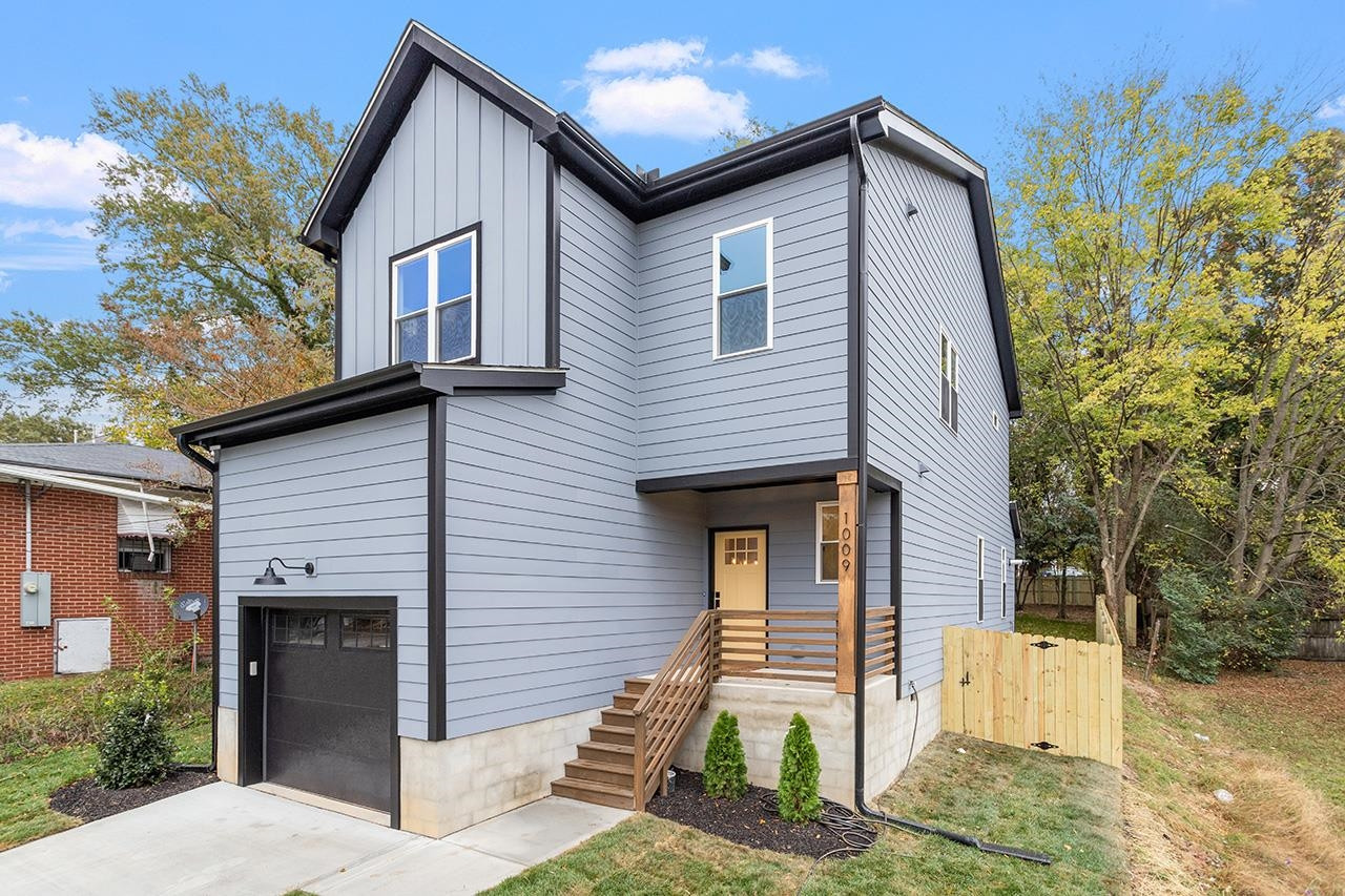 1009 Colfax Street