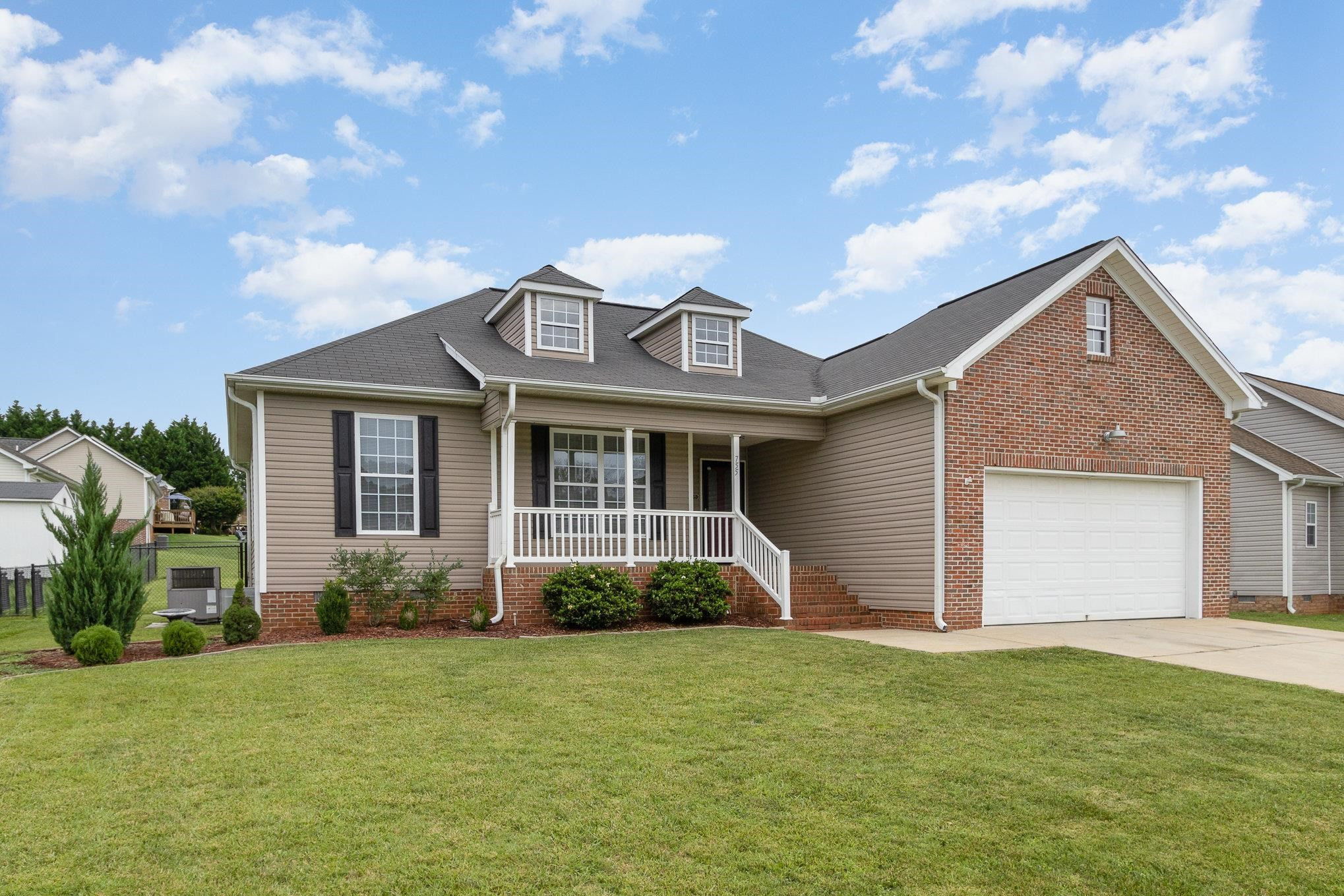 755 Aspenwood Drive