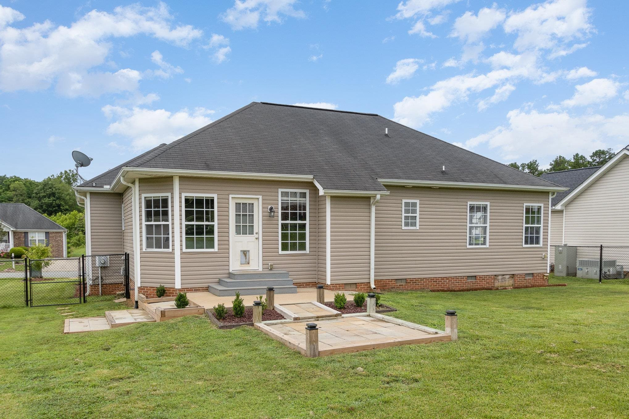 755 Aspenwood Drive