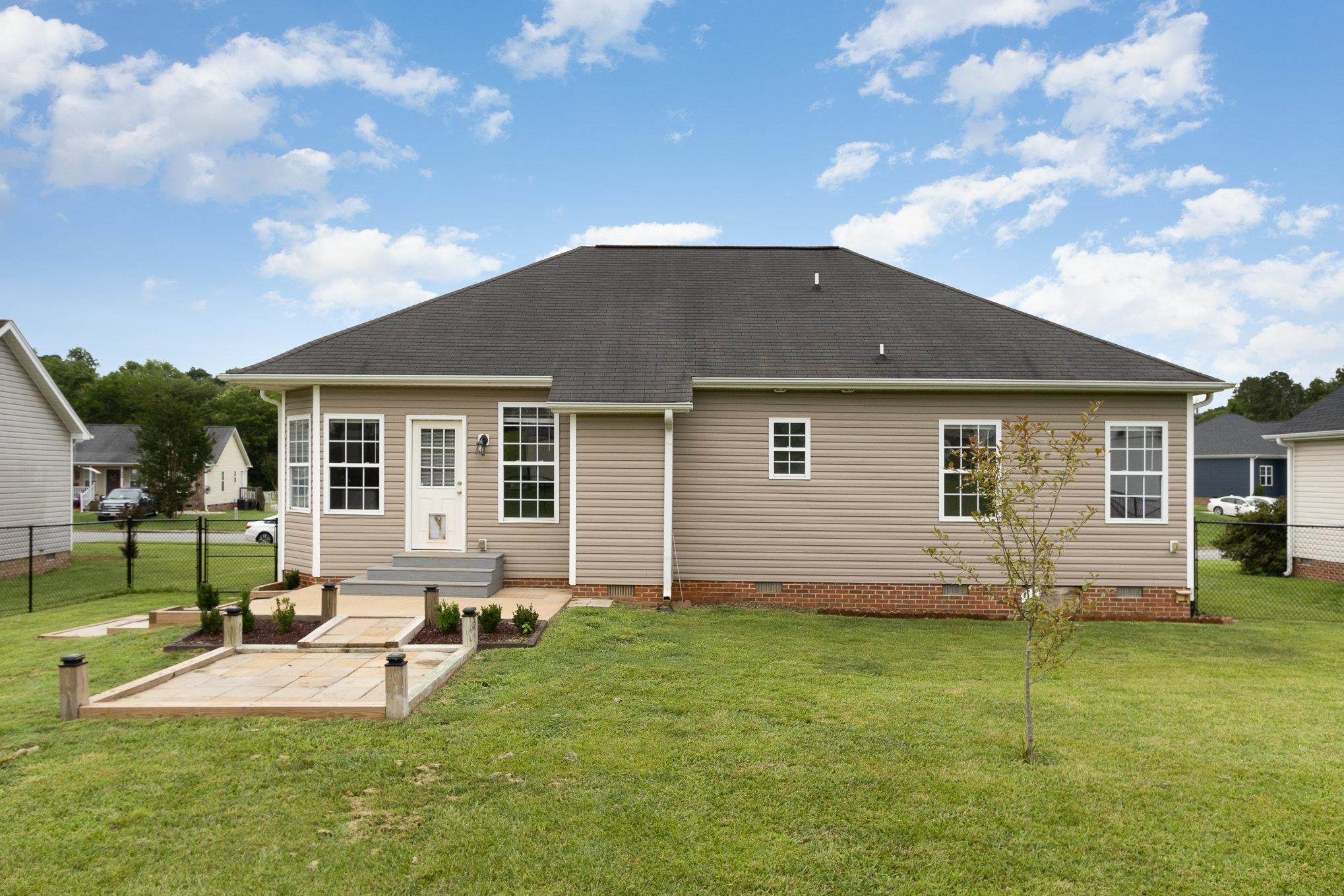 755 Aspenwood Drive