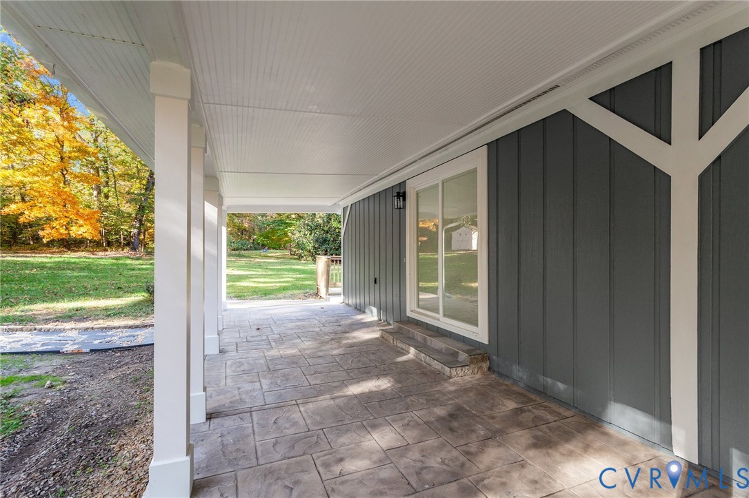 4560 E Williamsburg Rd