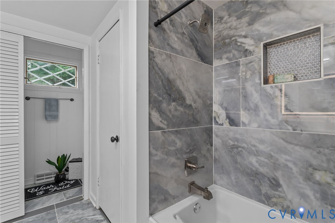 4560 E Williamsburg Rd