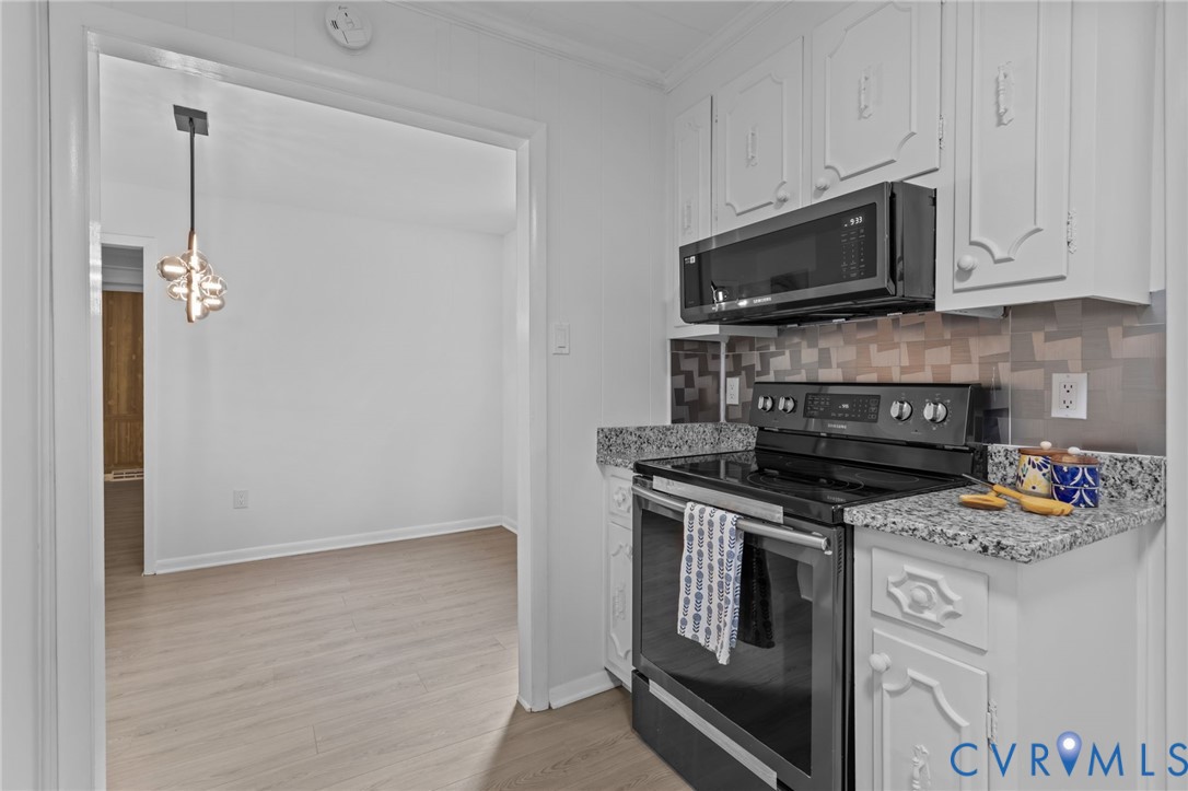 4560 E Williamsburg Rd