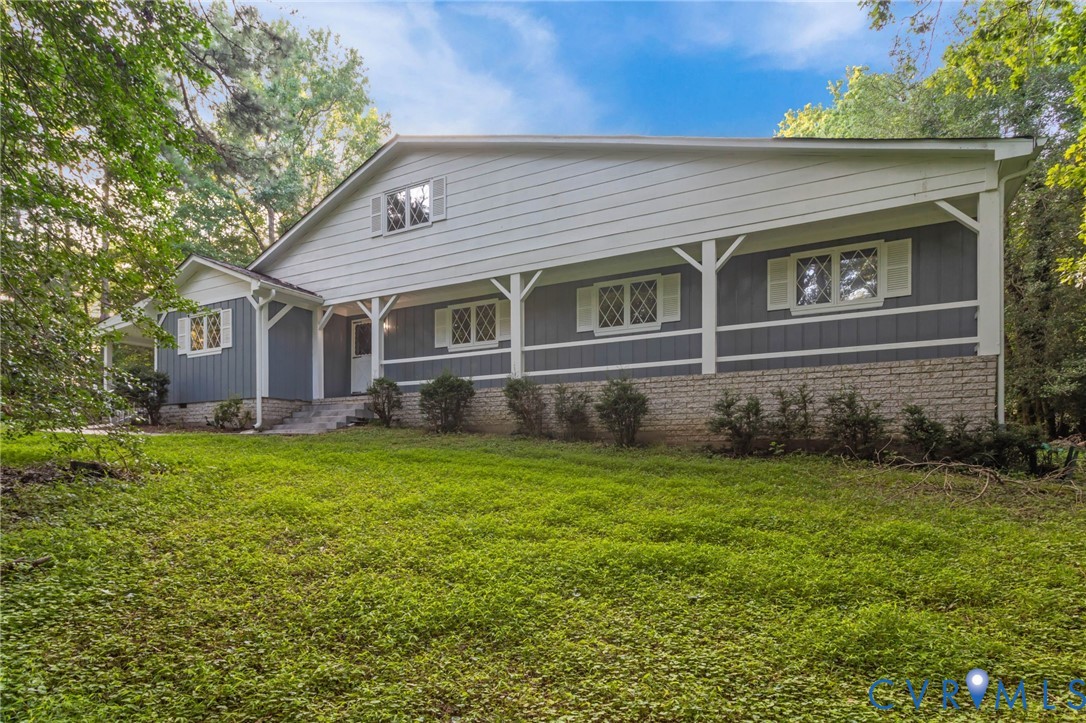 4560 E Williamsburg Rd