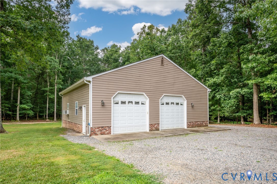 12411 Spring Run Rd