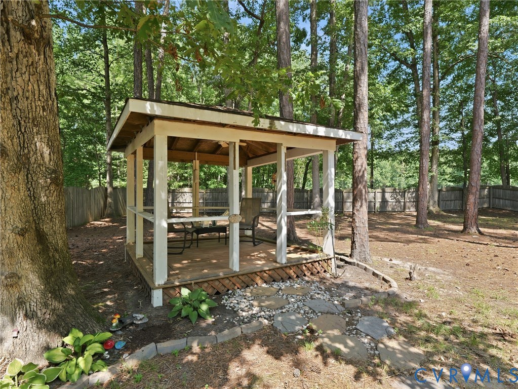 10837 Kilpatrick Ln