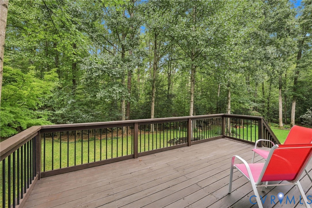 5117 Rock Harbour Rd