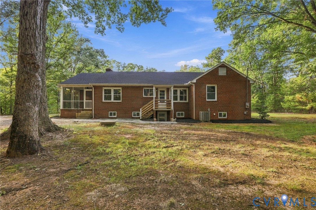 3290 Maidens Rd