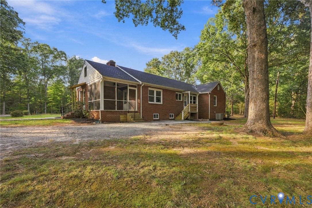 3290 Maidens Rd
