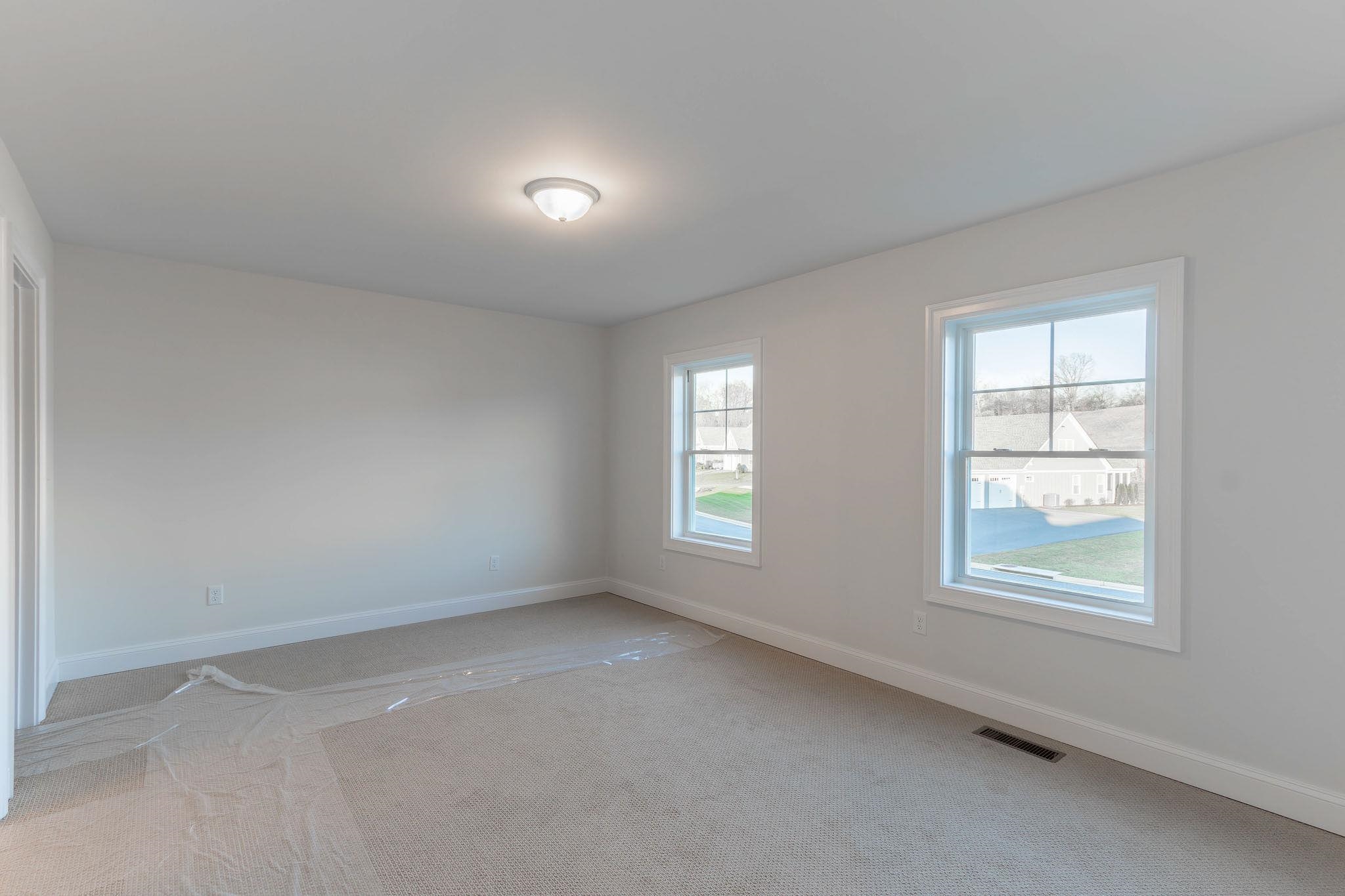 107 OLD OAKS DR