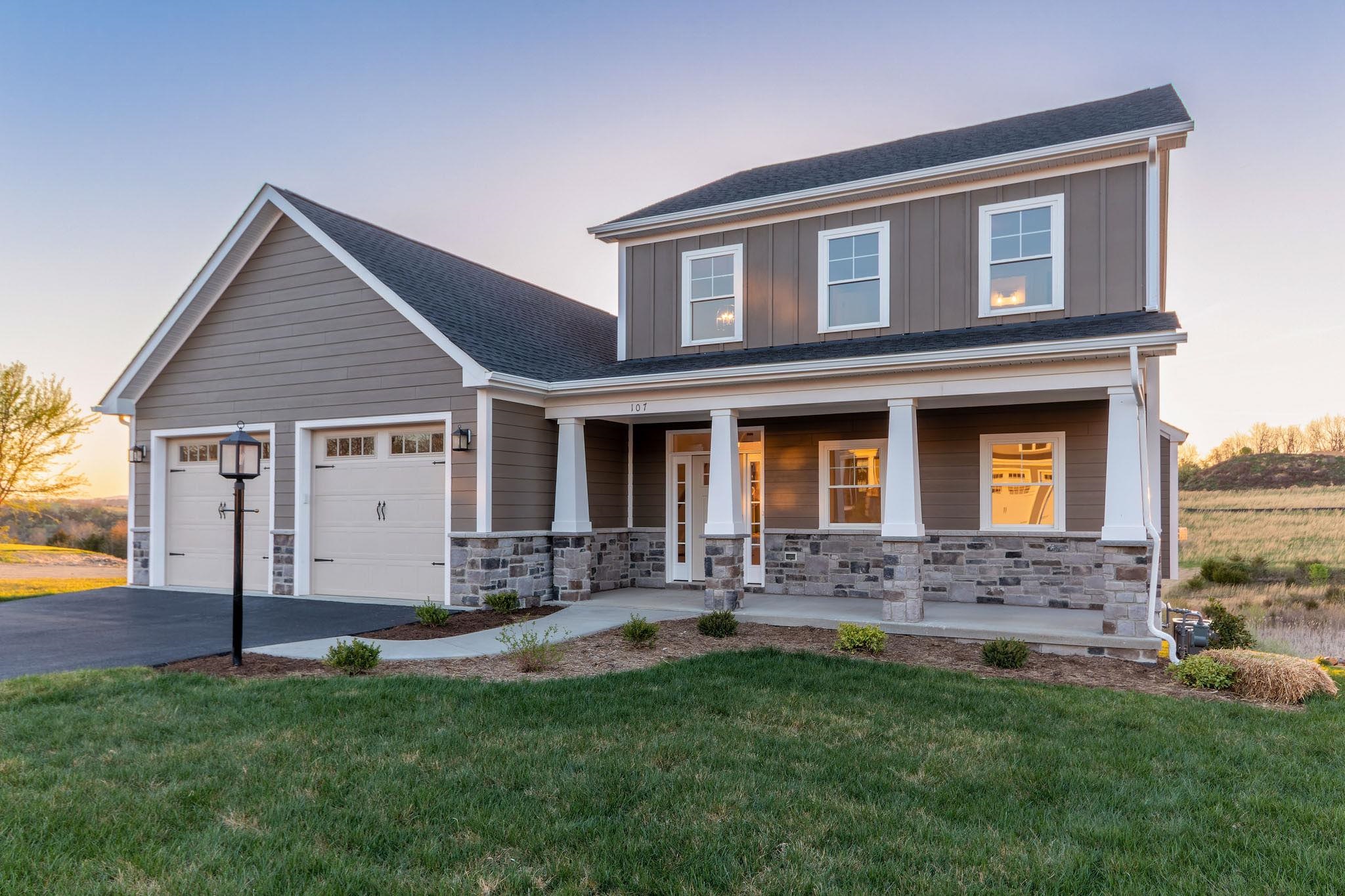 107 OLD OAKS DR