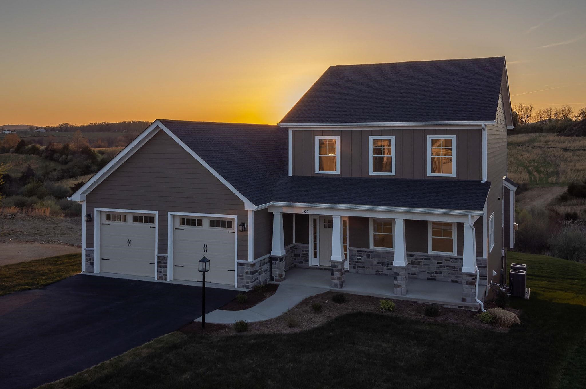107 OLD OAKS DR