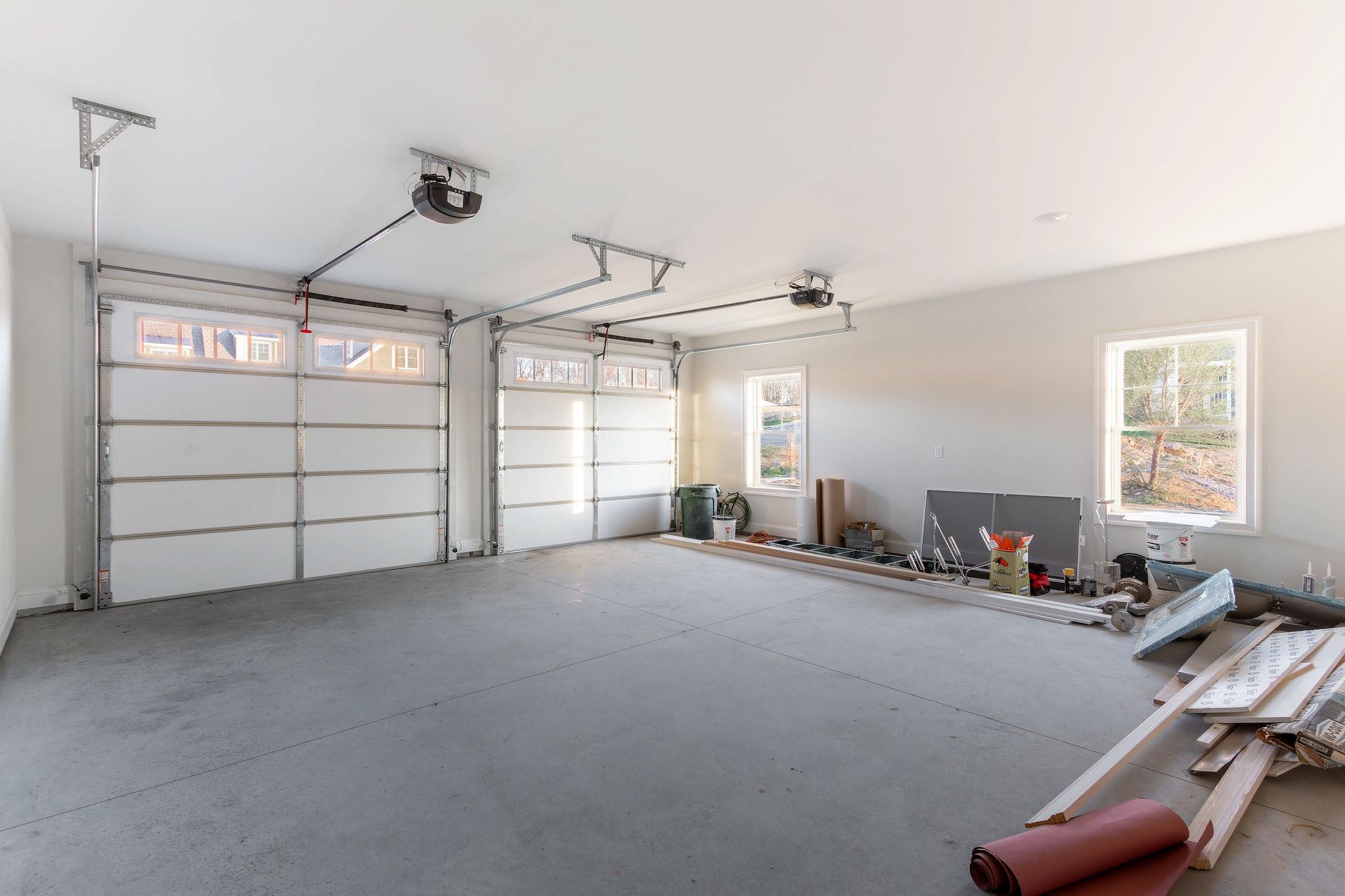 107 OLD OAKS DR