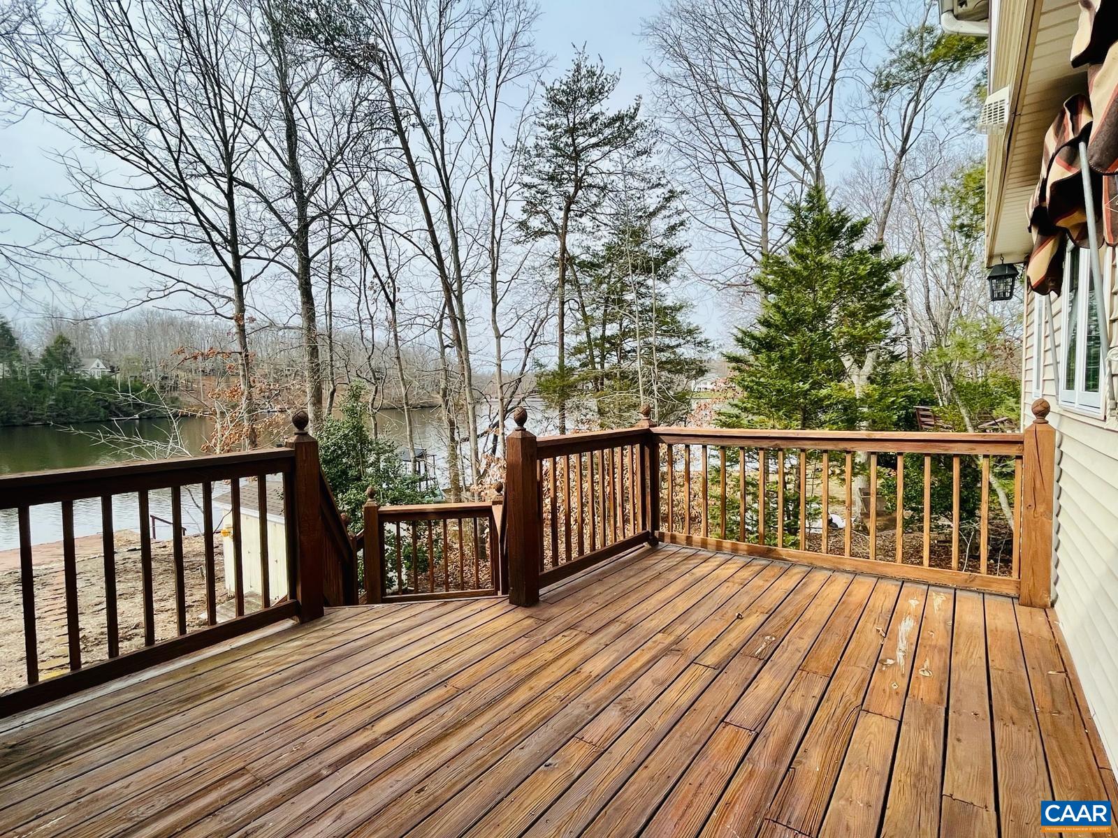 41 BOLLING CIR