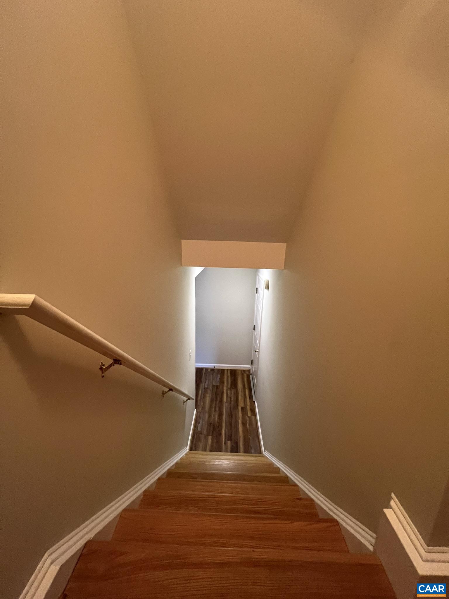 41 BOLLING CIR
