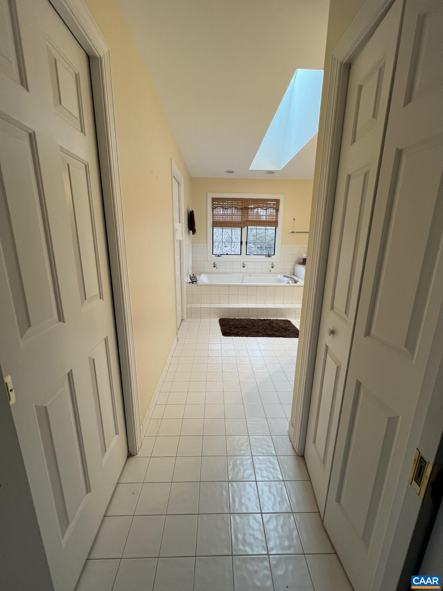41 BOLLING CIR
