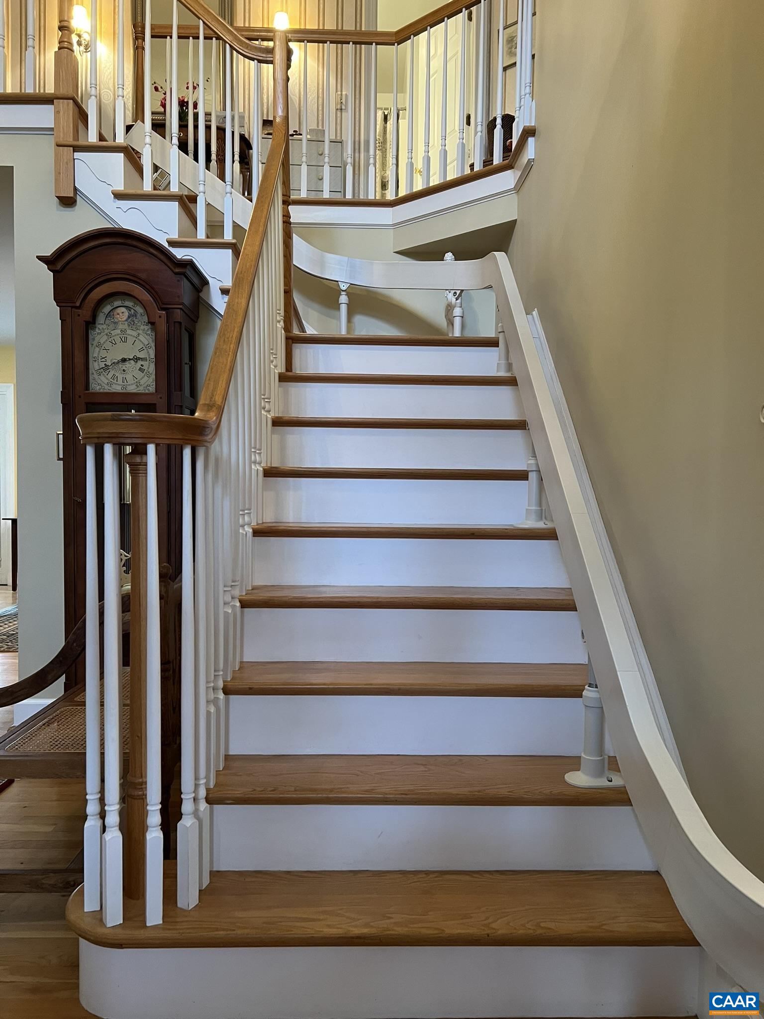 41 BOLLING CIR