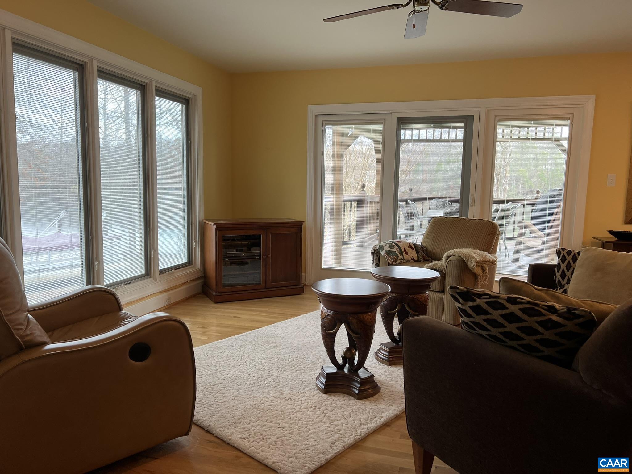 41 BOLLING CIR