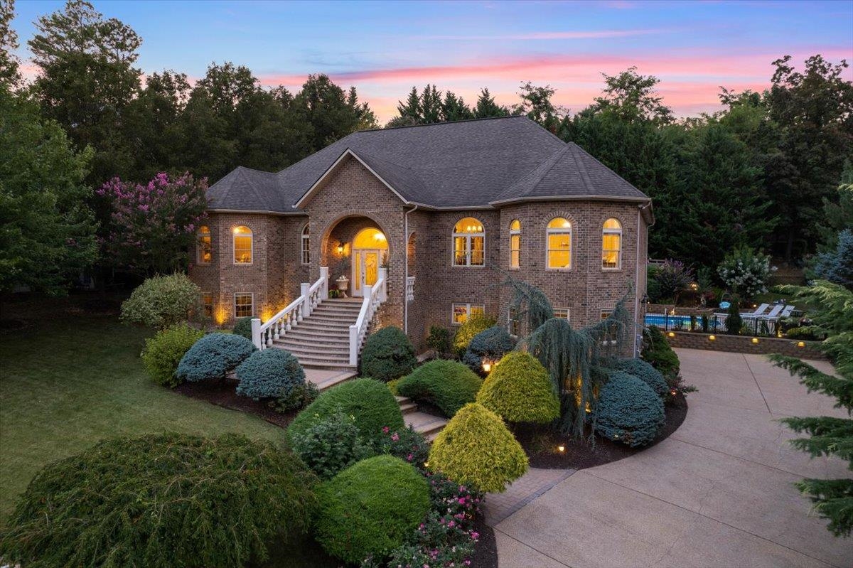 3677 TRAVELER RD