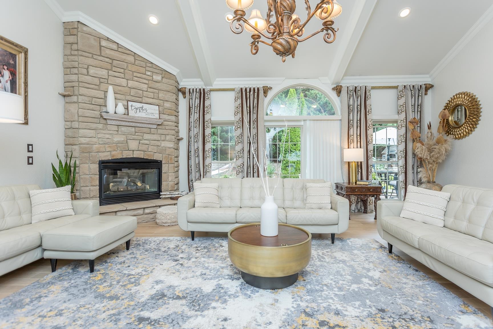 3677 TRAVELER RD