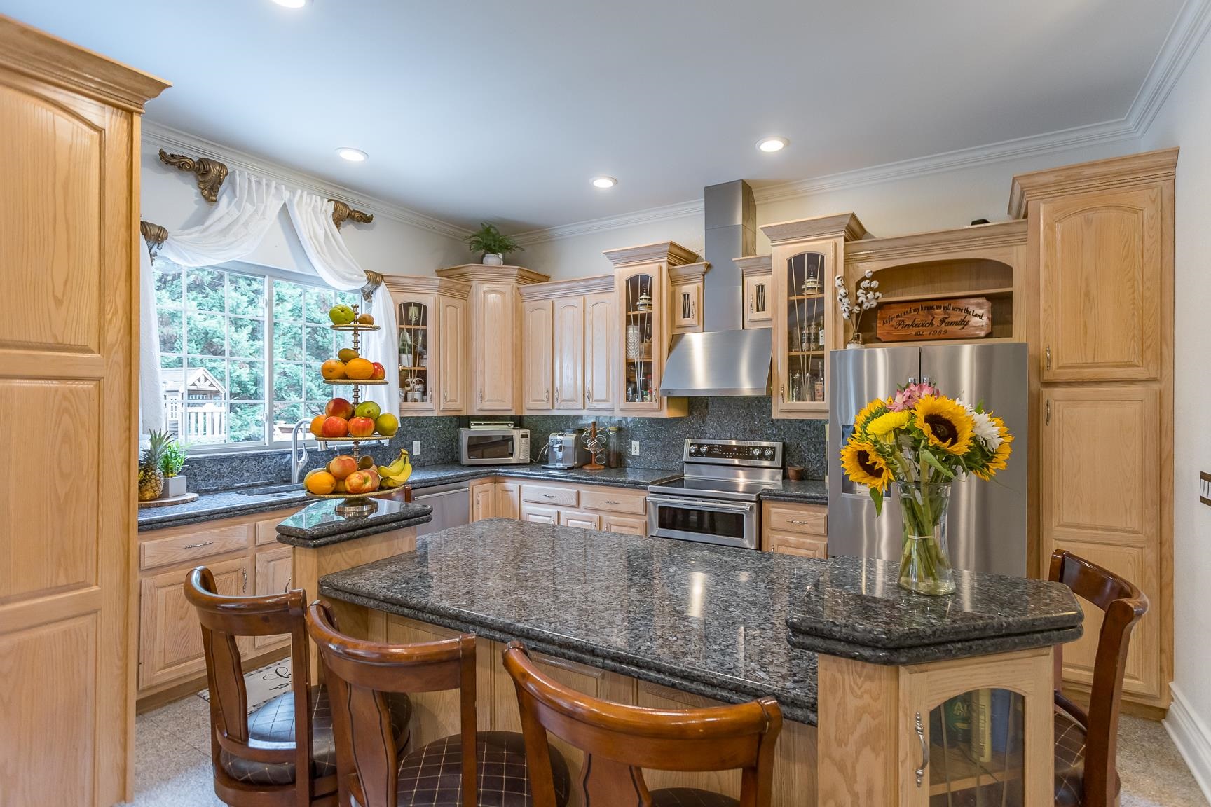 3677 TRAVELER RD