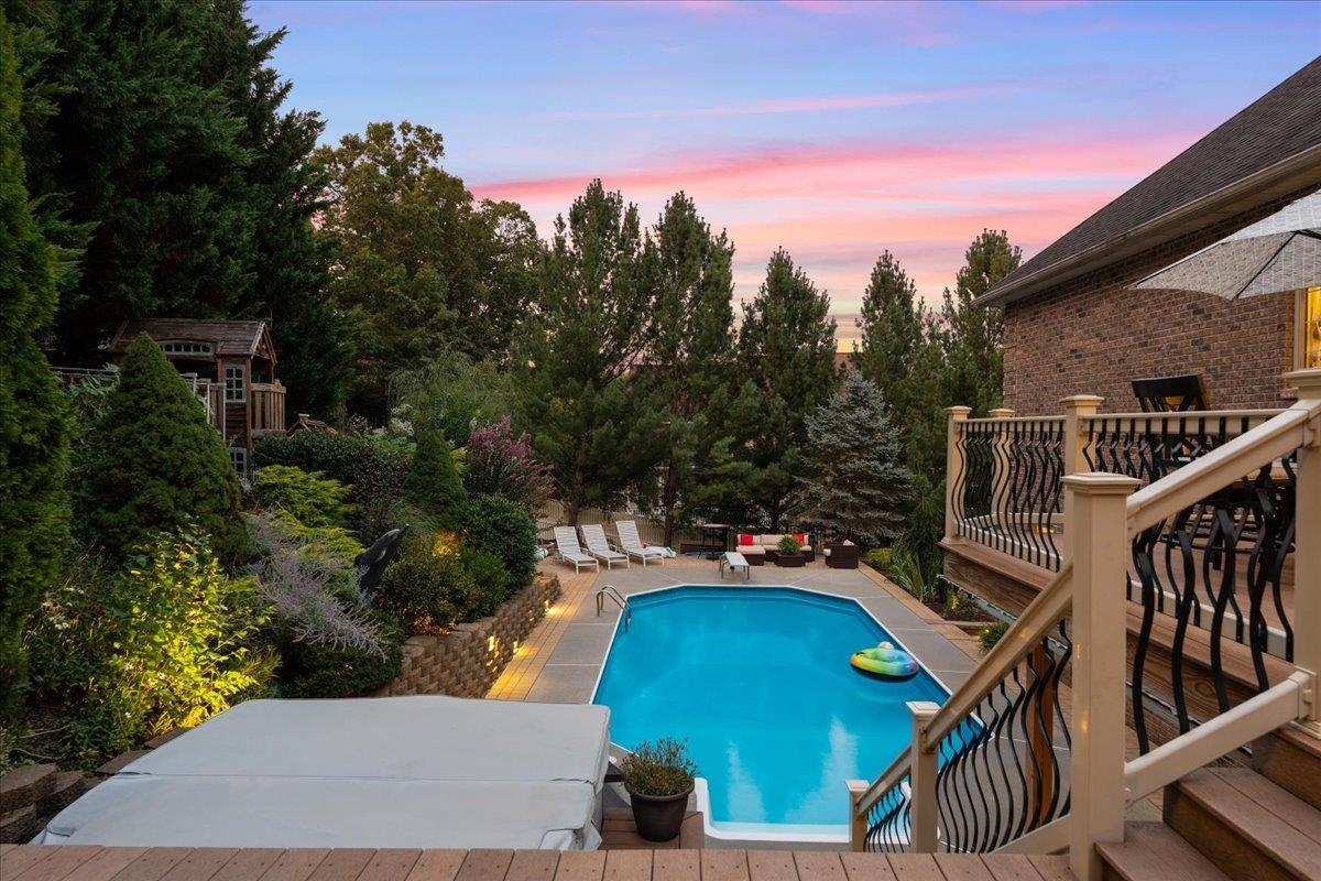 3677 TRAVELER RD