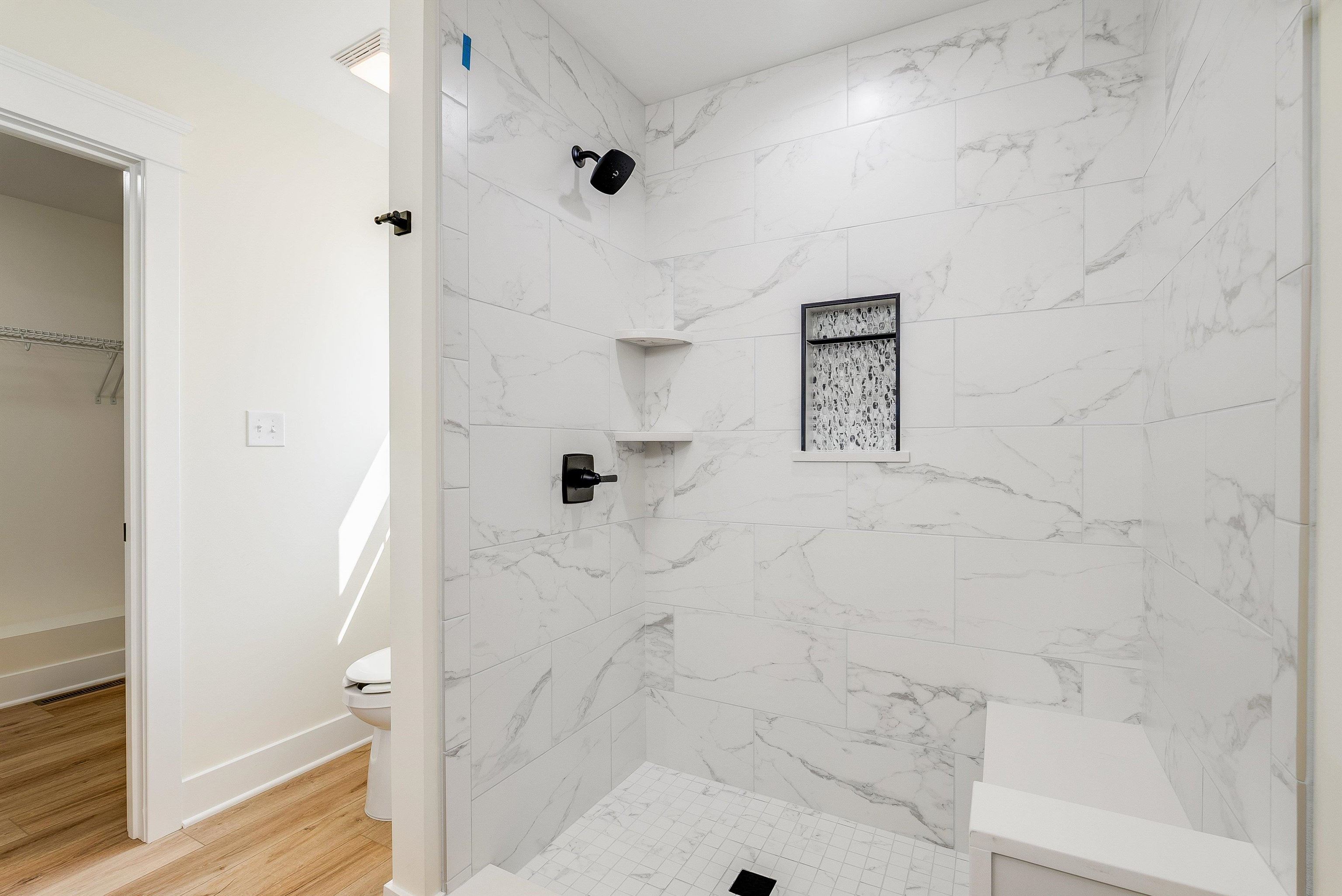 142 LINDBURGH DR