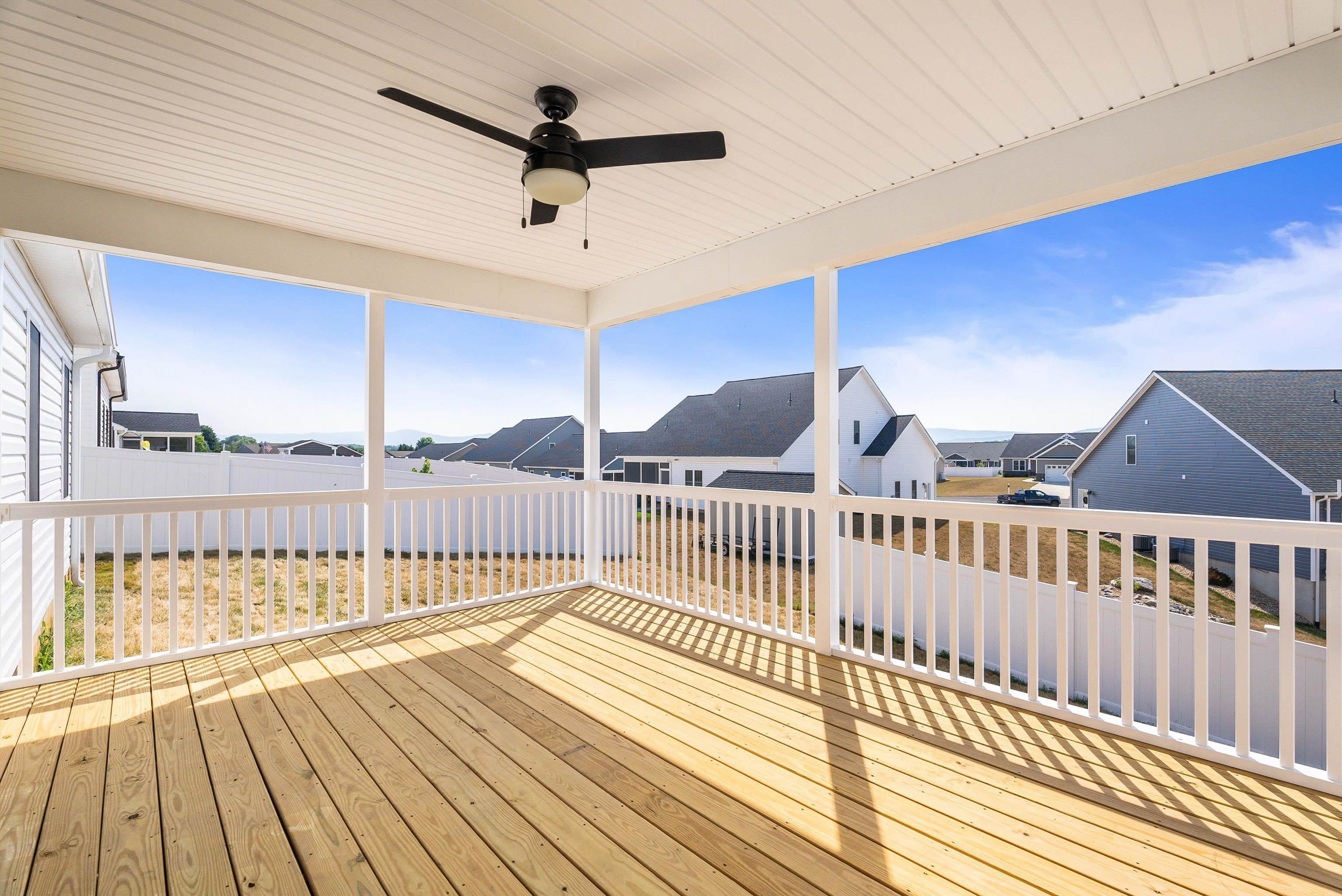 142 LINDBURGH DR