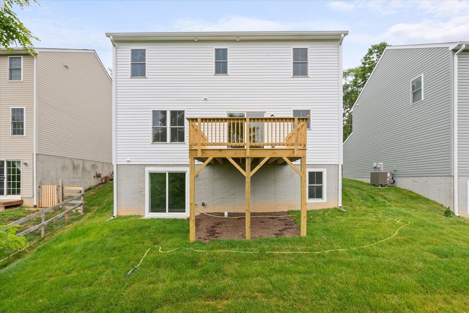 Lot 8 MIDDLEBROOK AVE