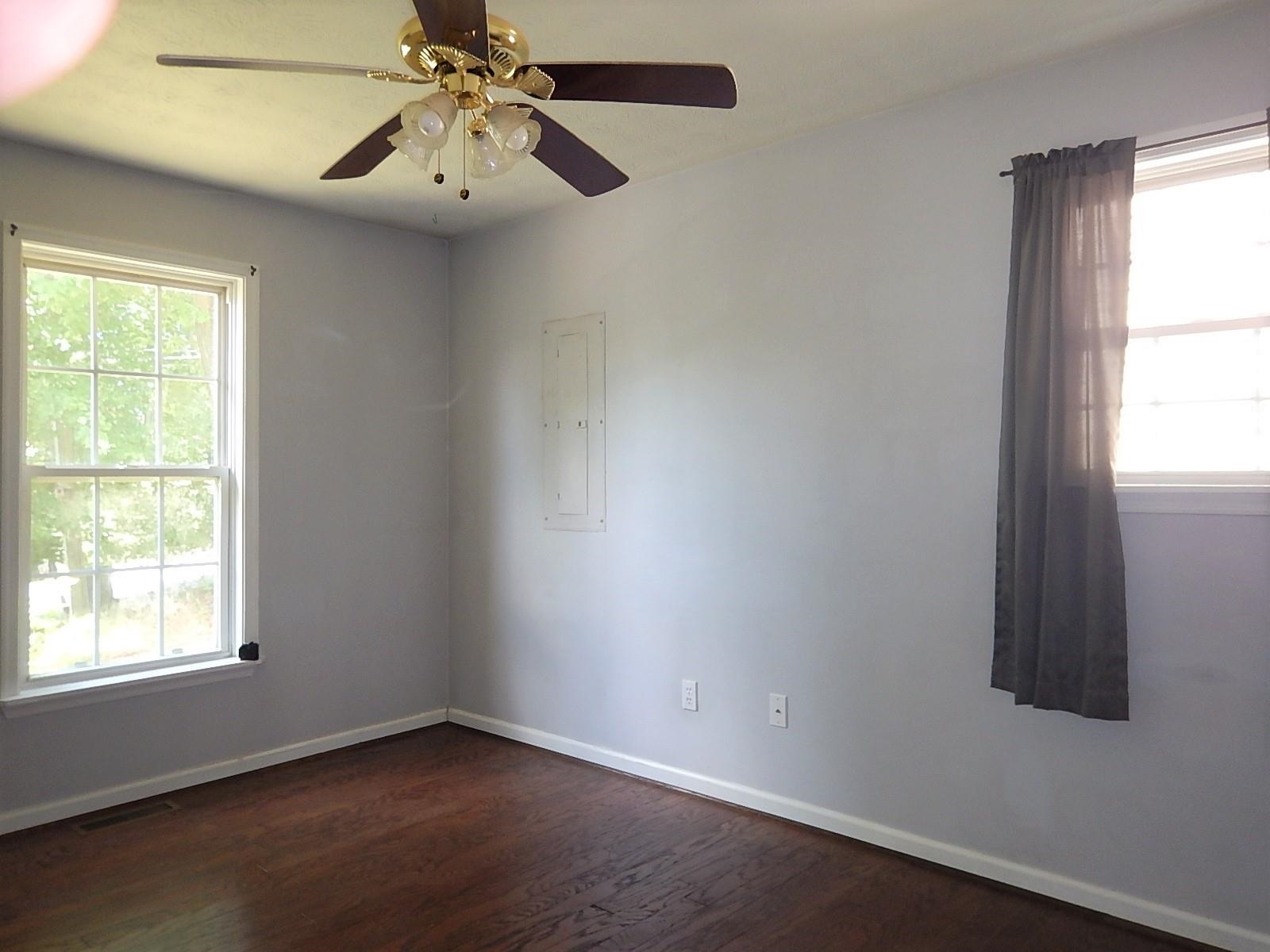 1518 SHENANDOAH AVE