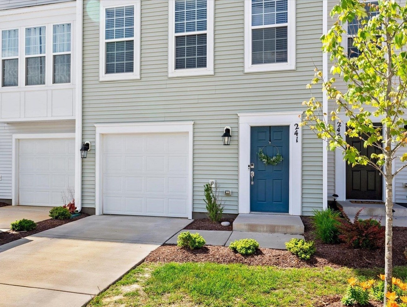 241 WILLOWSHIRE CT