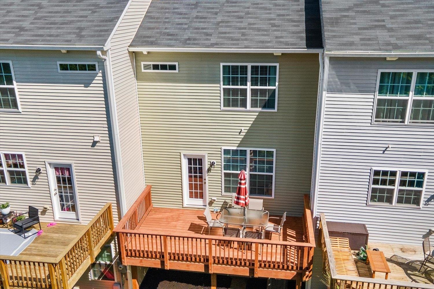 241 WILLOWSHIRE CT