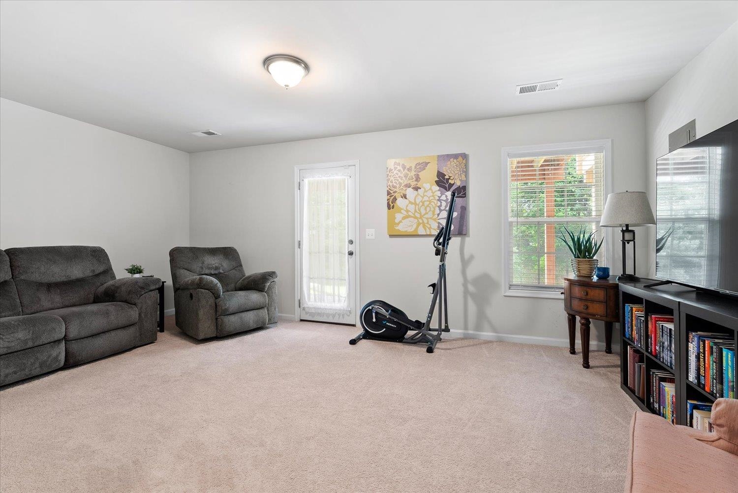 241 WILLOWSHIRE CT