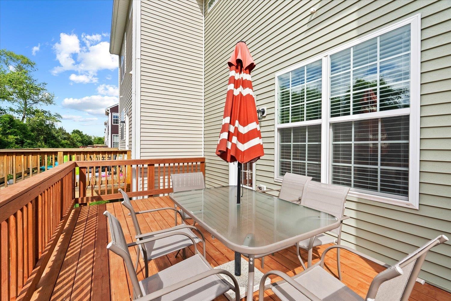 241 WILLOWSHIRE CT
