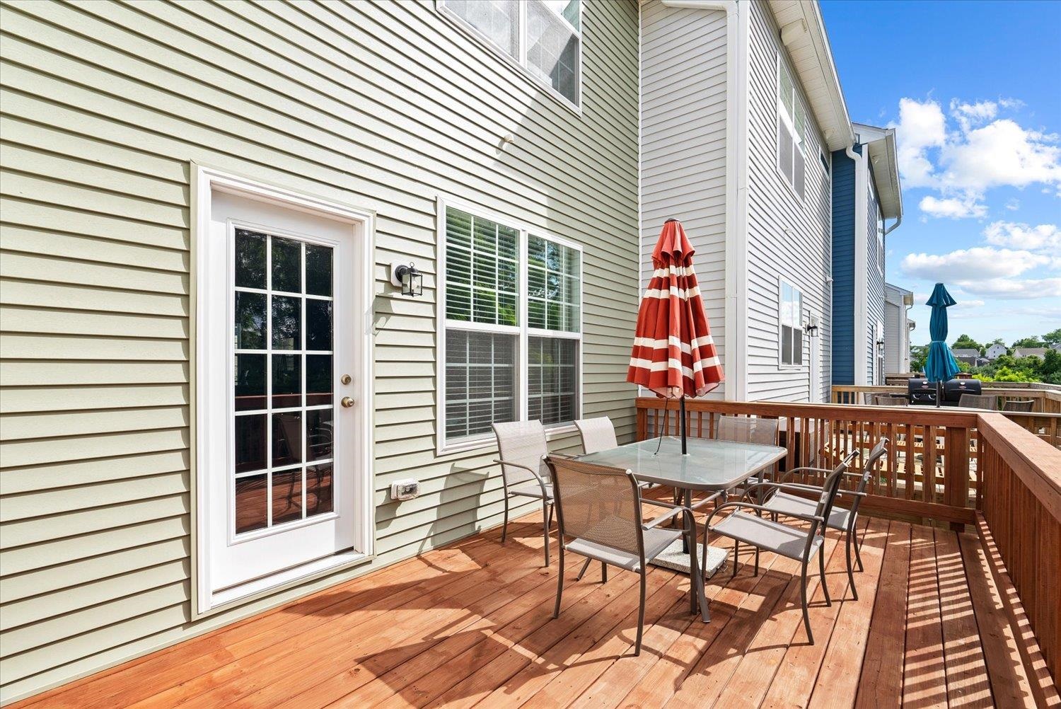 241 WILLOWSHIRE CT