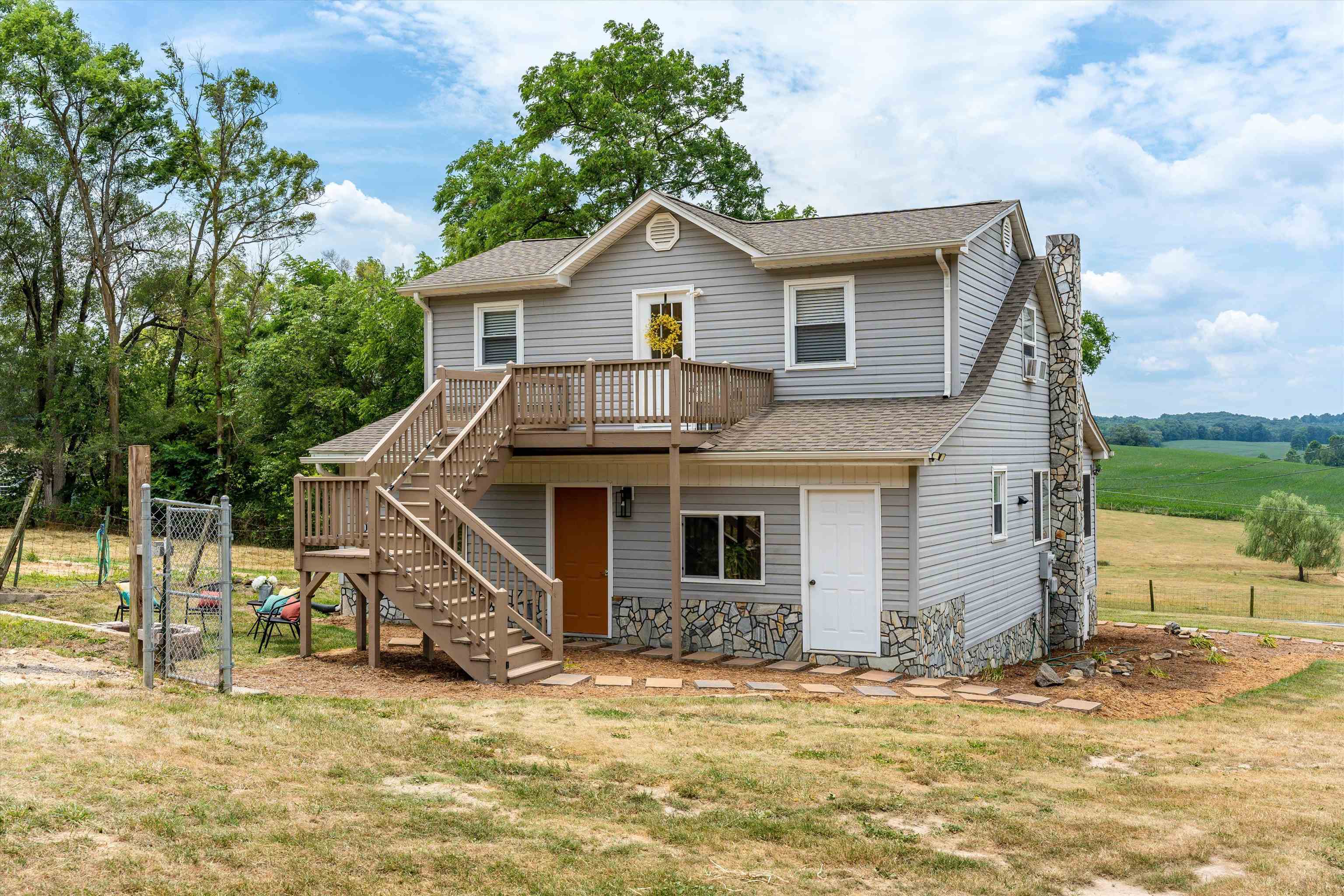 1490 STUARTS DRAFT HWY