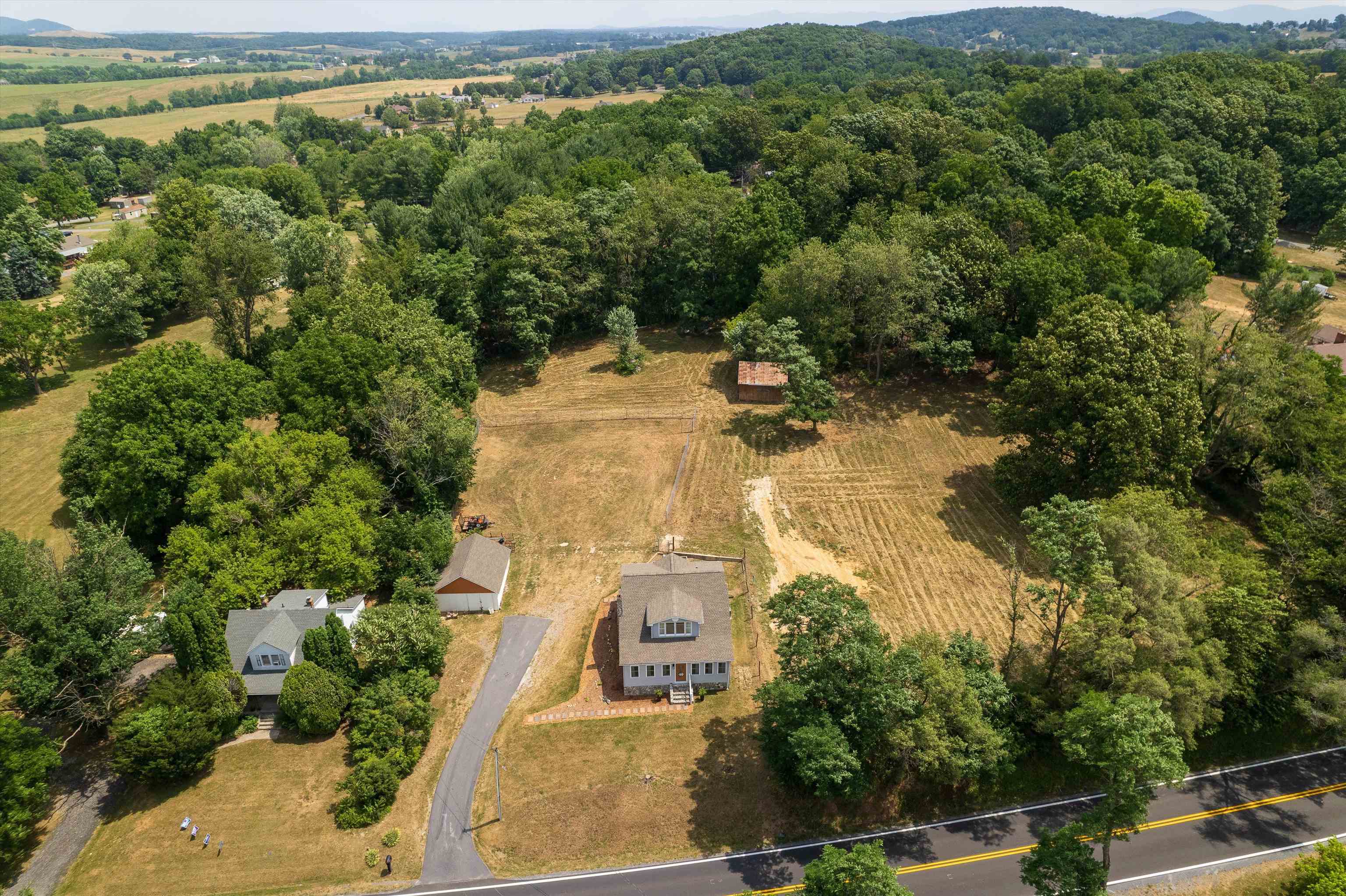 1490 STUARTS DRAFT HWY