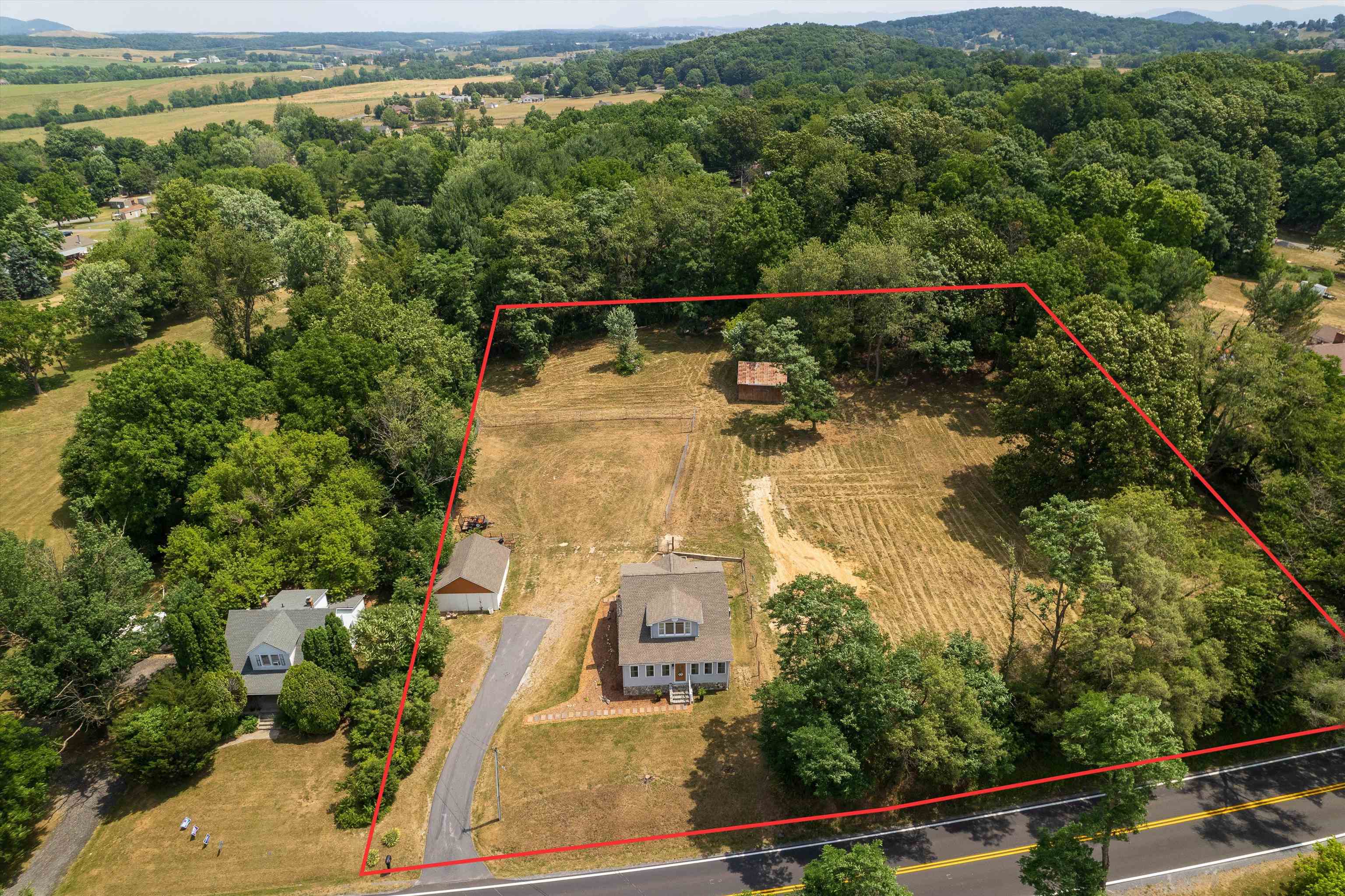 1490 STUARTS DRAFT HWY