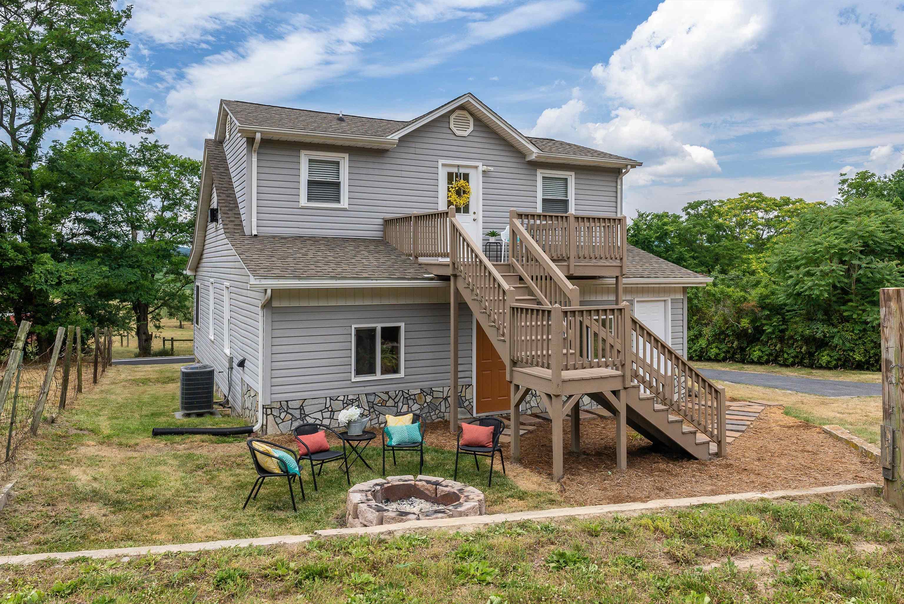 1490 STUARTS DRAFT HWY