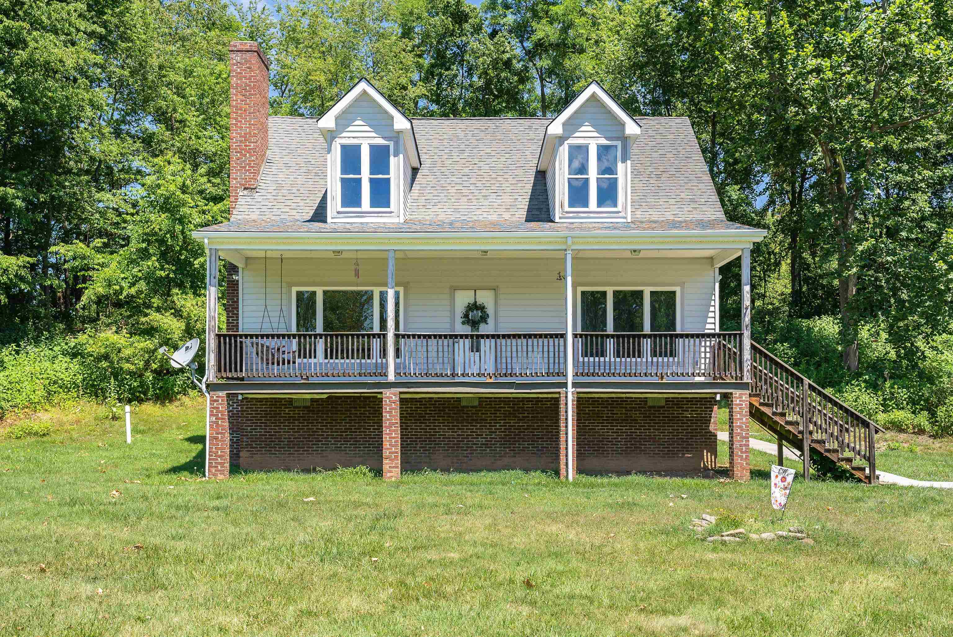 99 MARIETTA LN