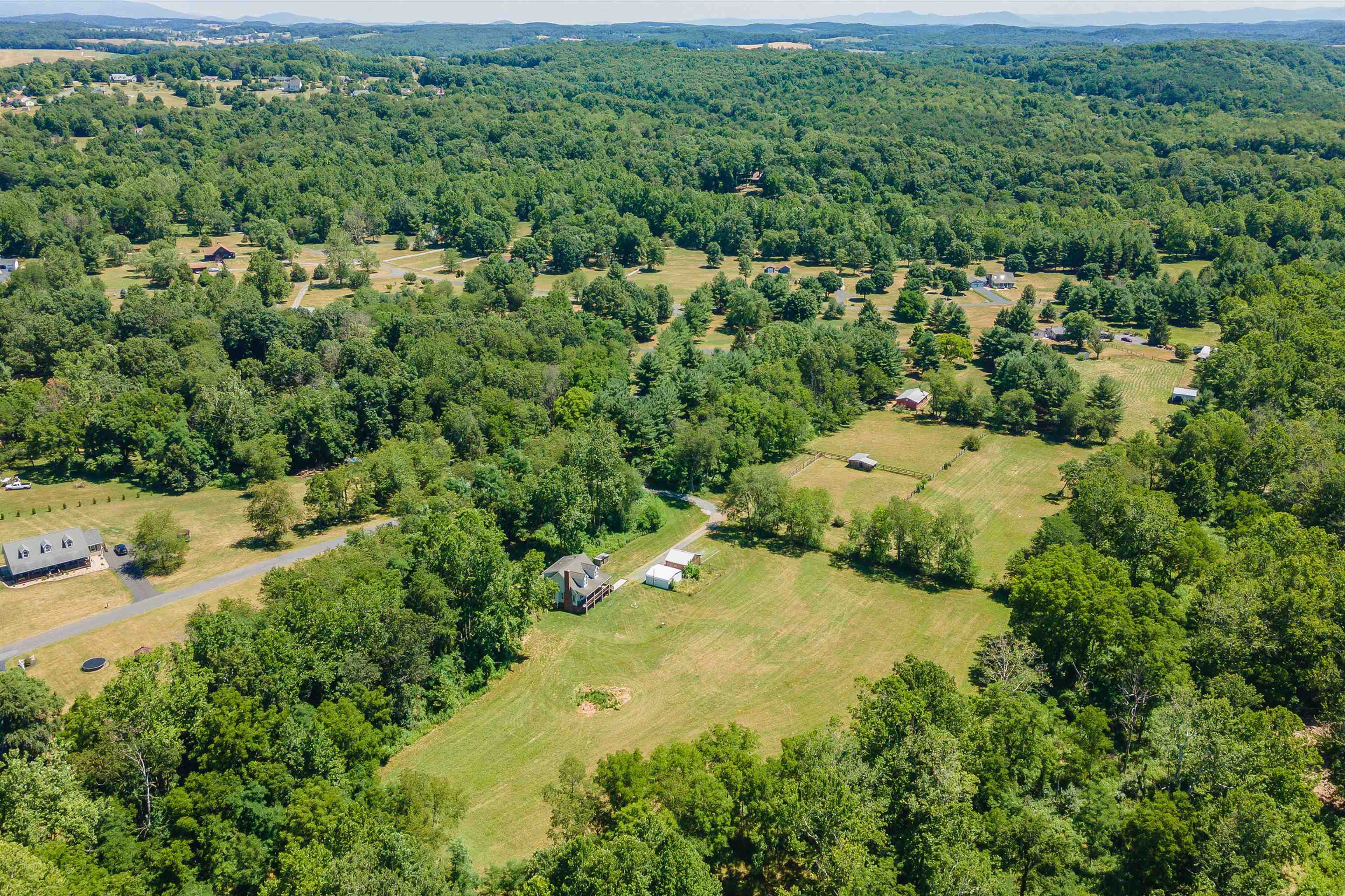 99 MARIETTA LN