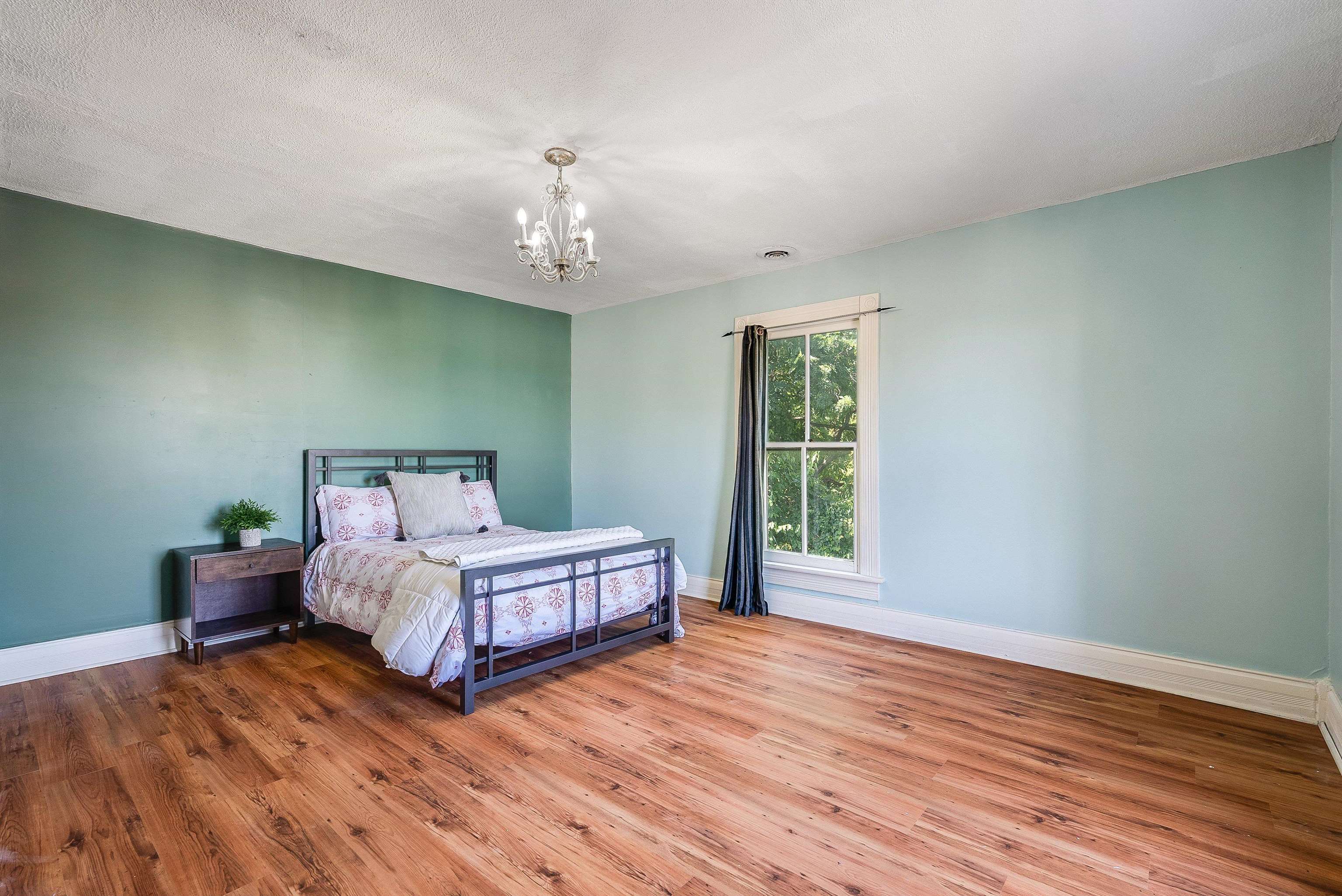 2356 LEE HWY