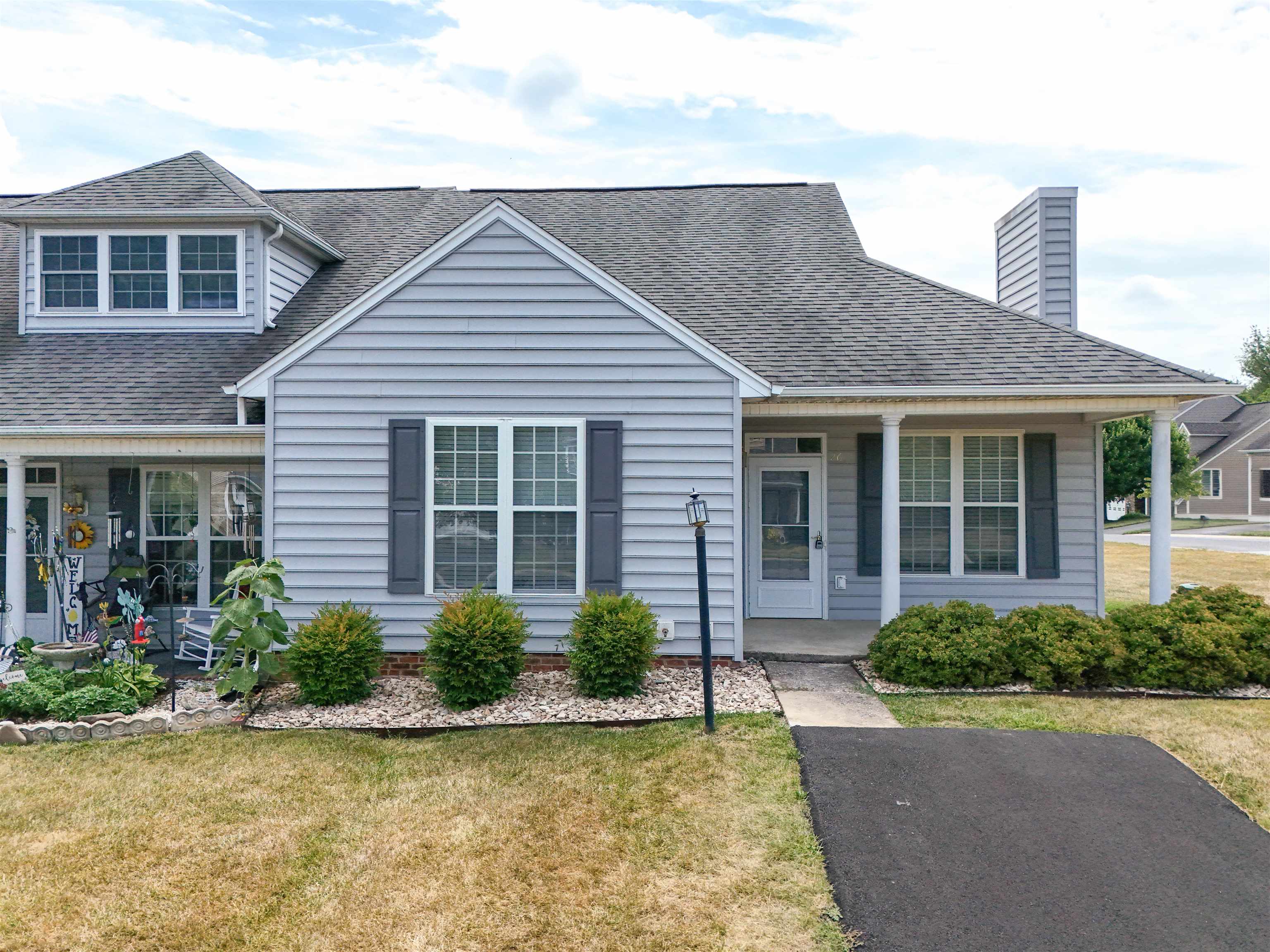 26 VILLA VIEW DR