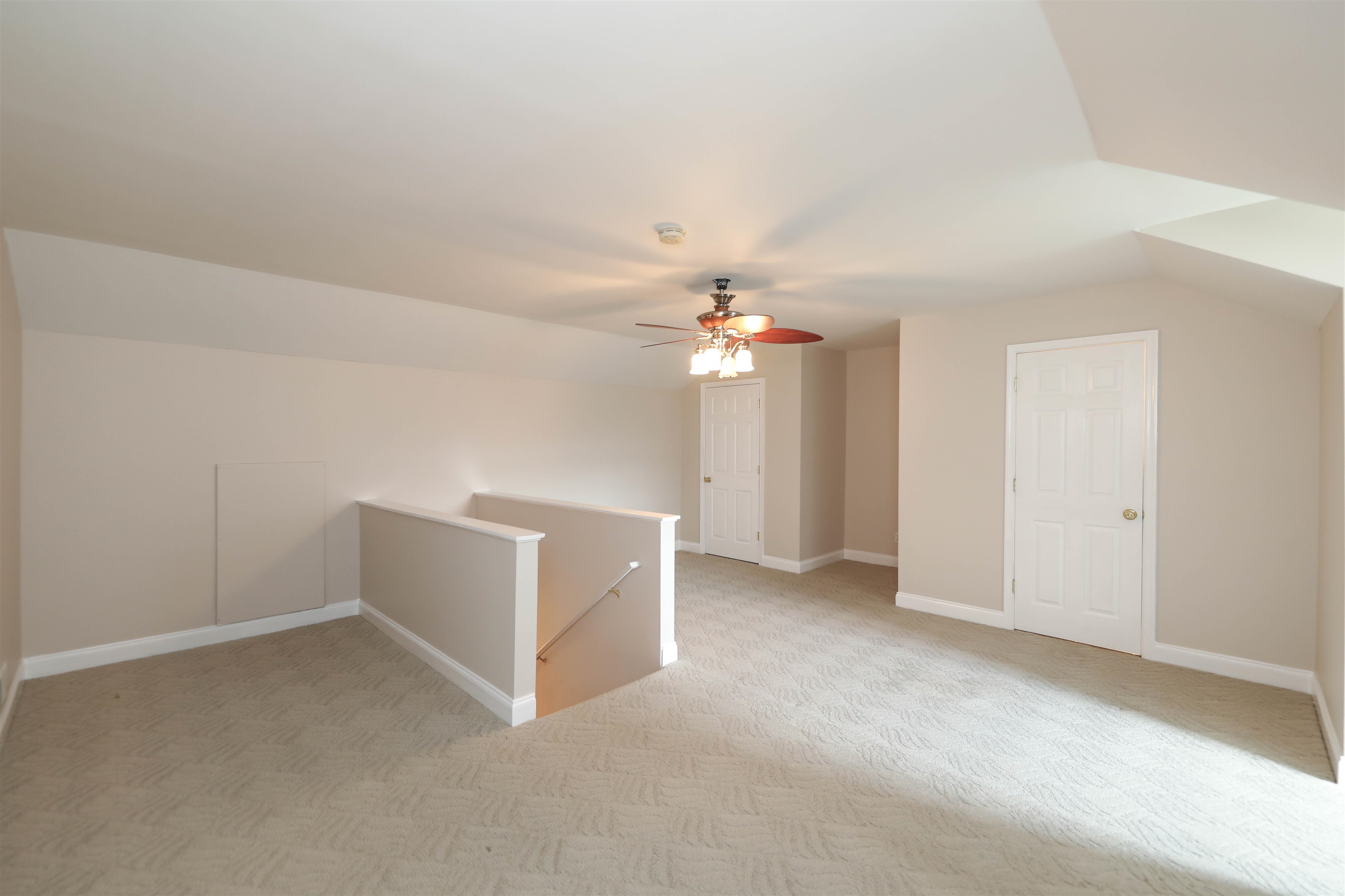 26 VILLA VIEW DR