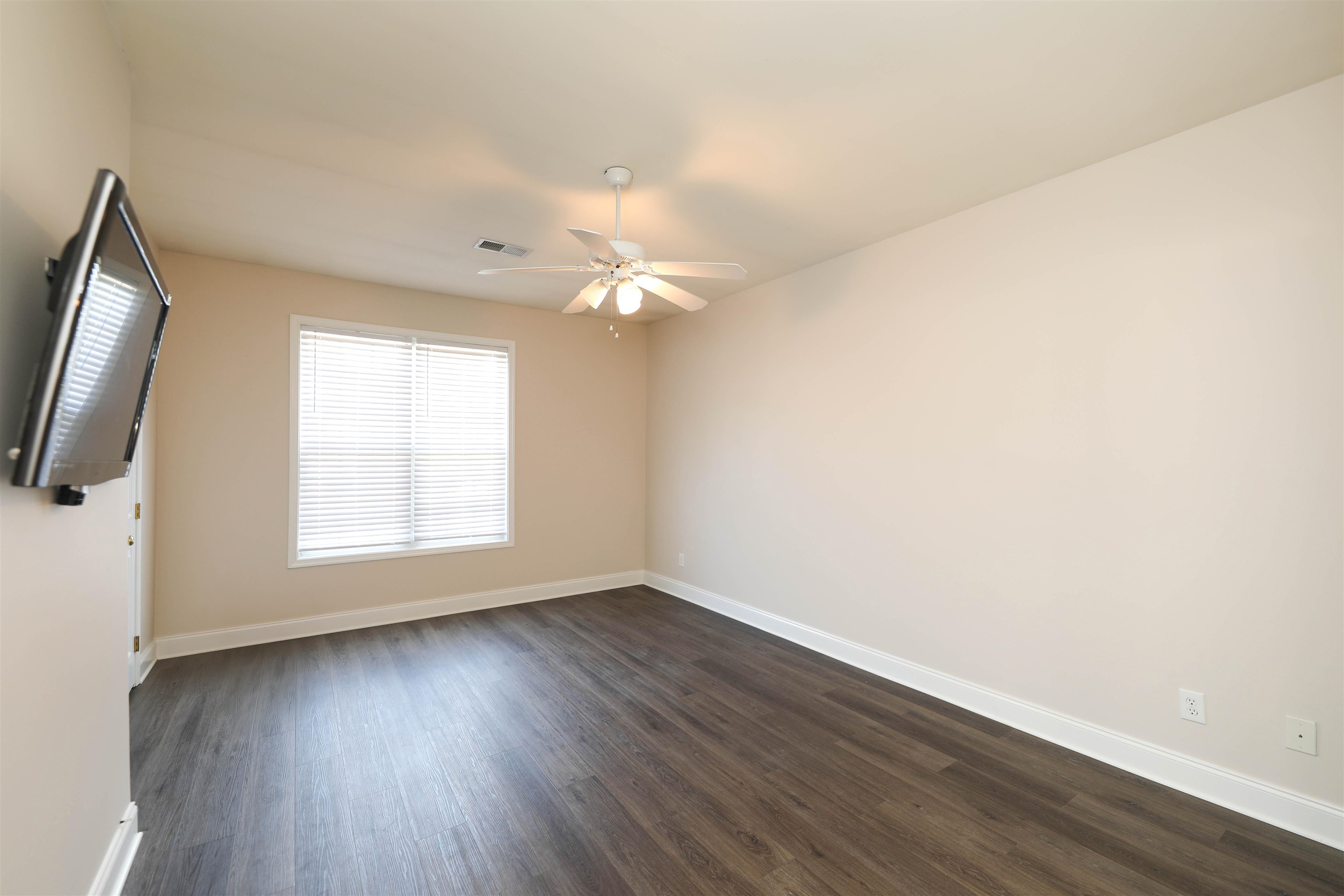 26 VILLA VIEW DR