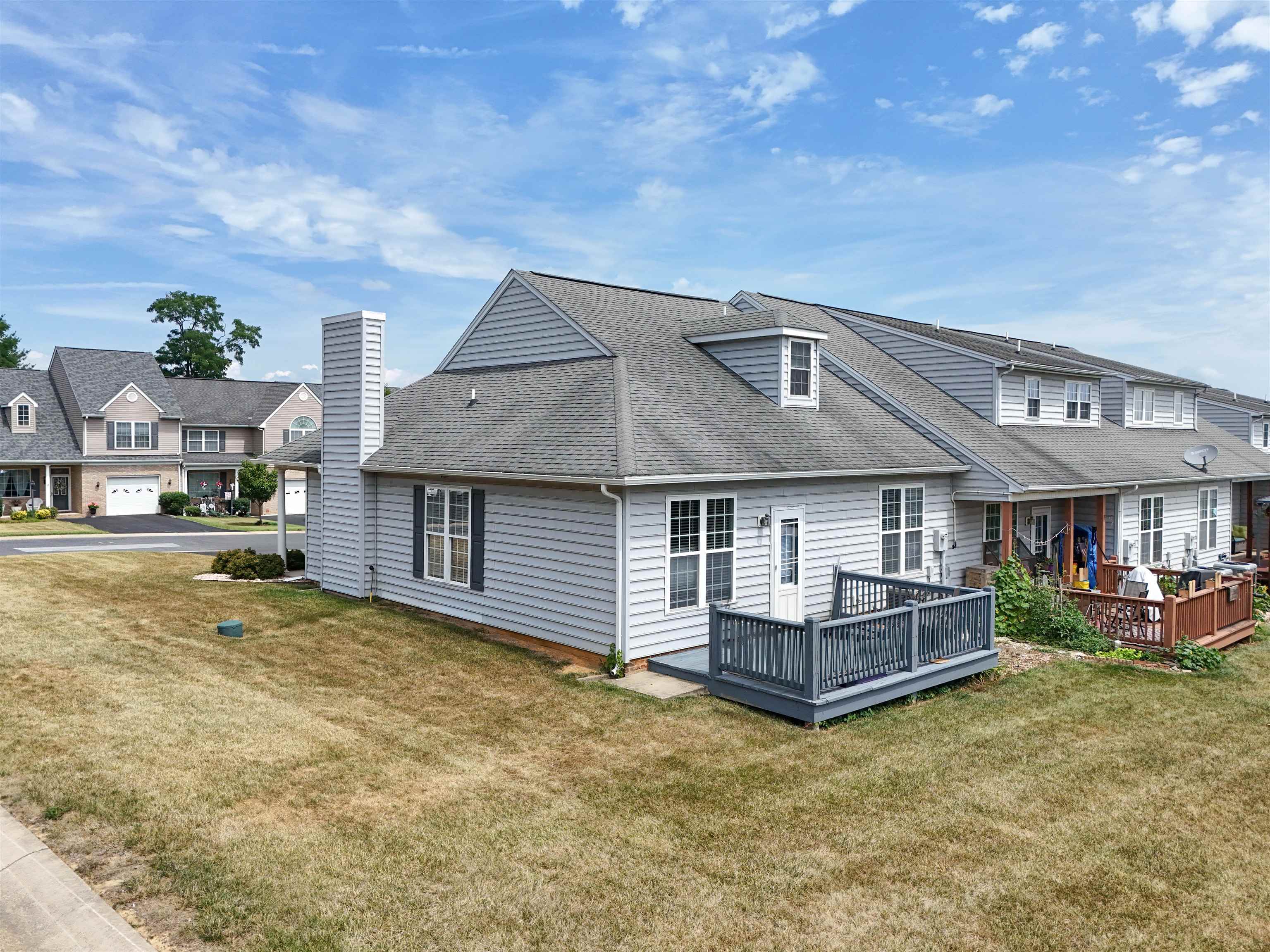 26 VILLA VIEW DR